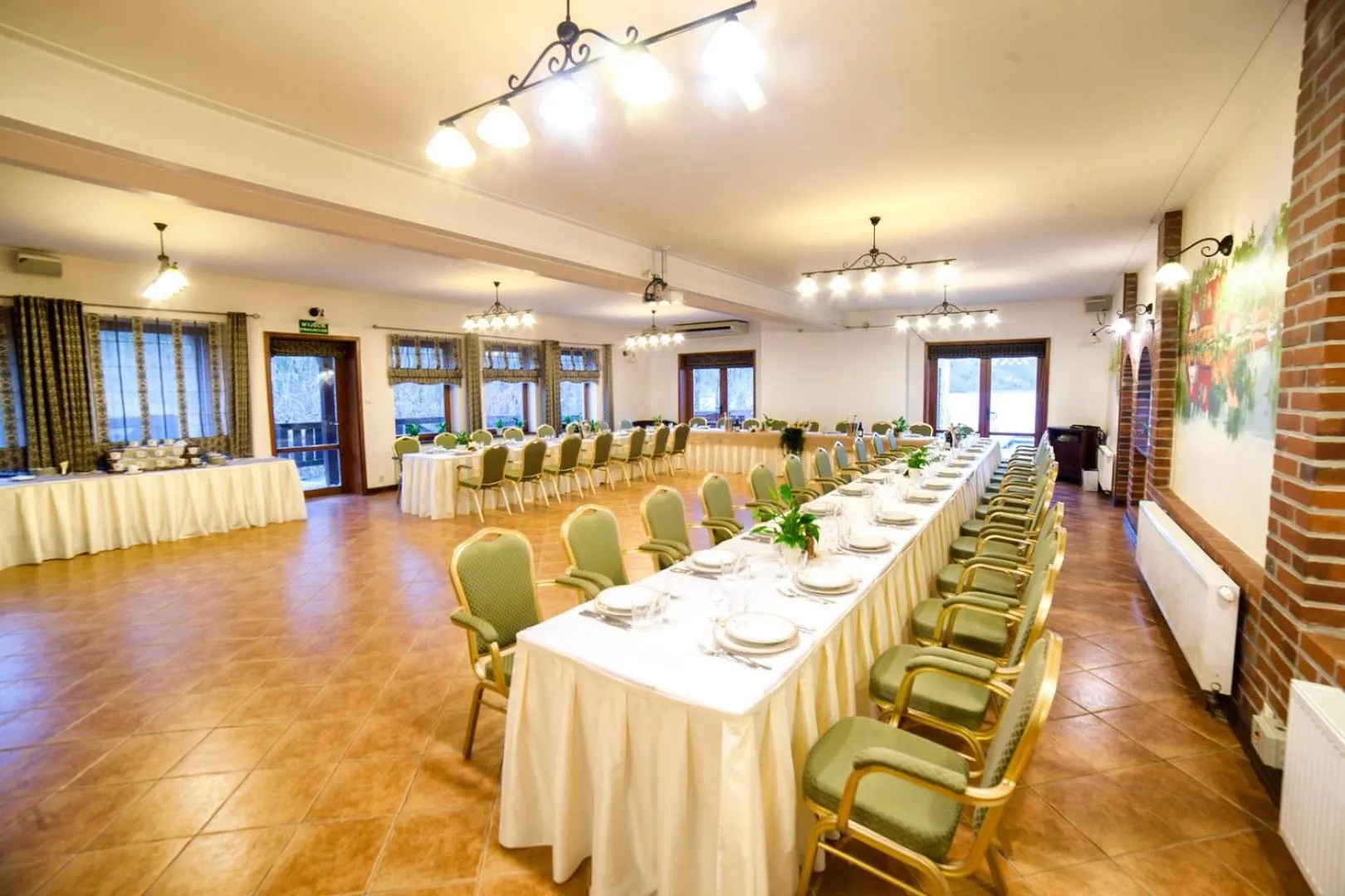 Meeting/conference room in Hotel Dworek Wapionka