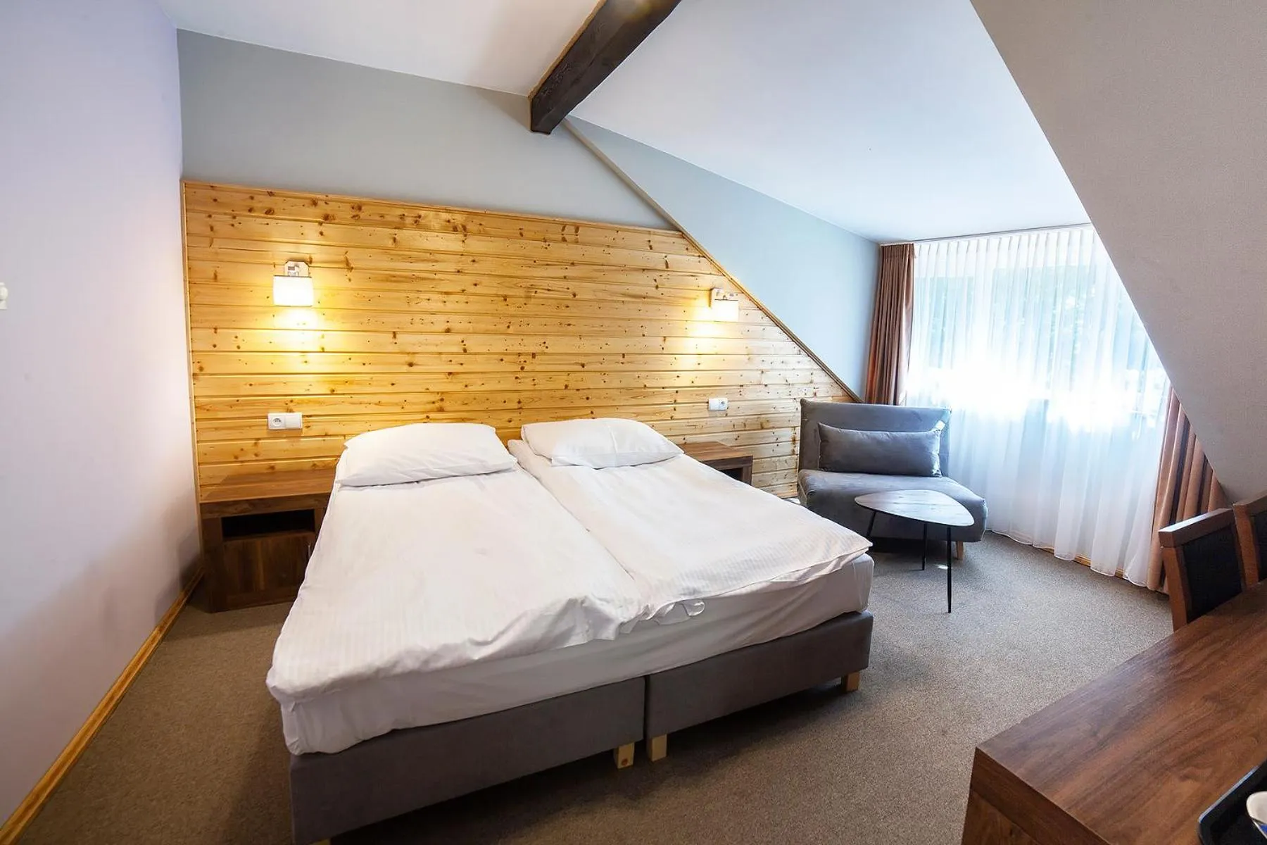 Bed in Hotel Dworek Wapionka