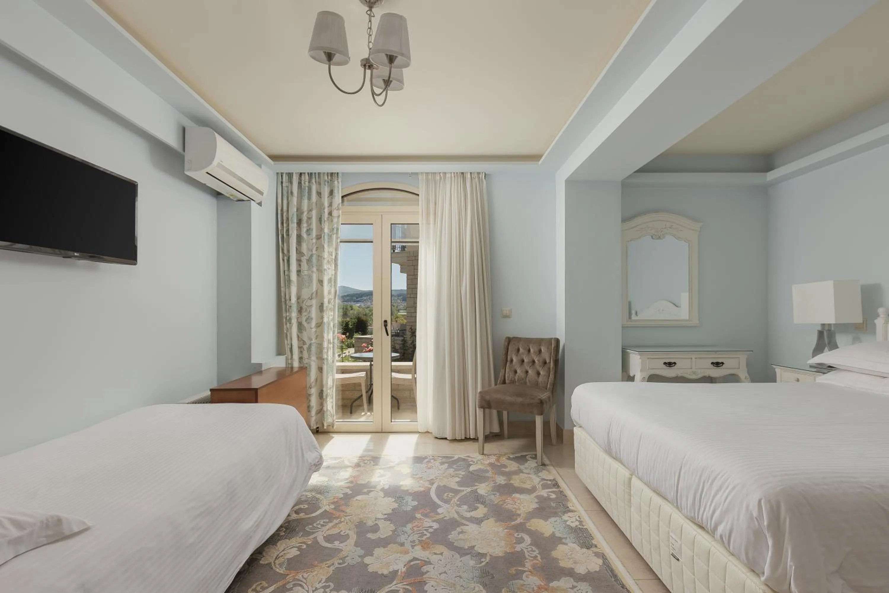 Bed in Anemolia Resort and Spa