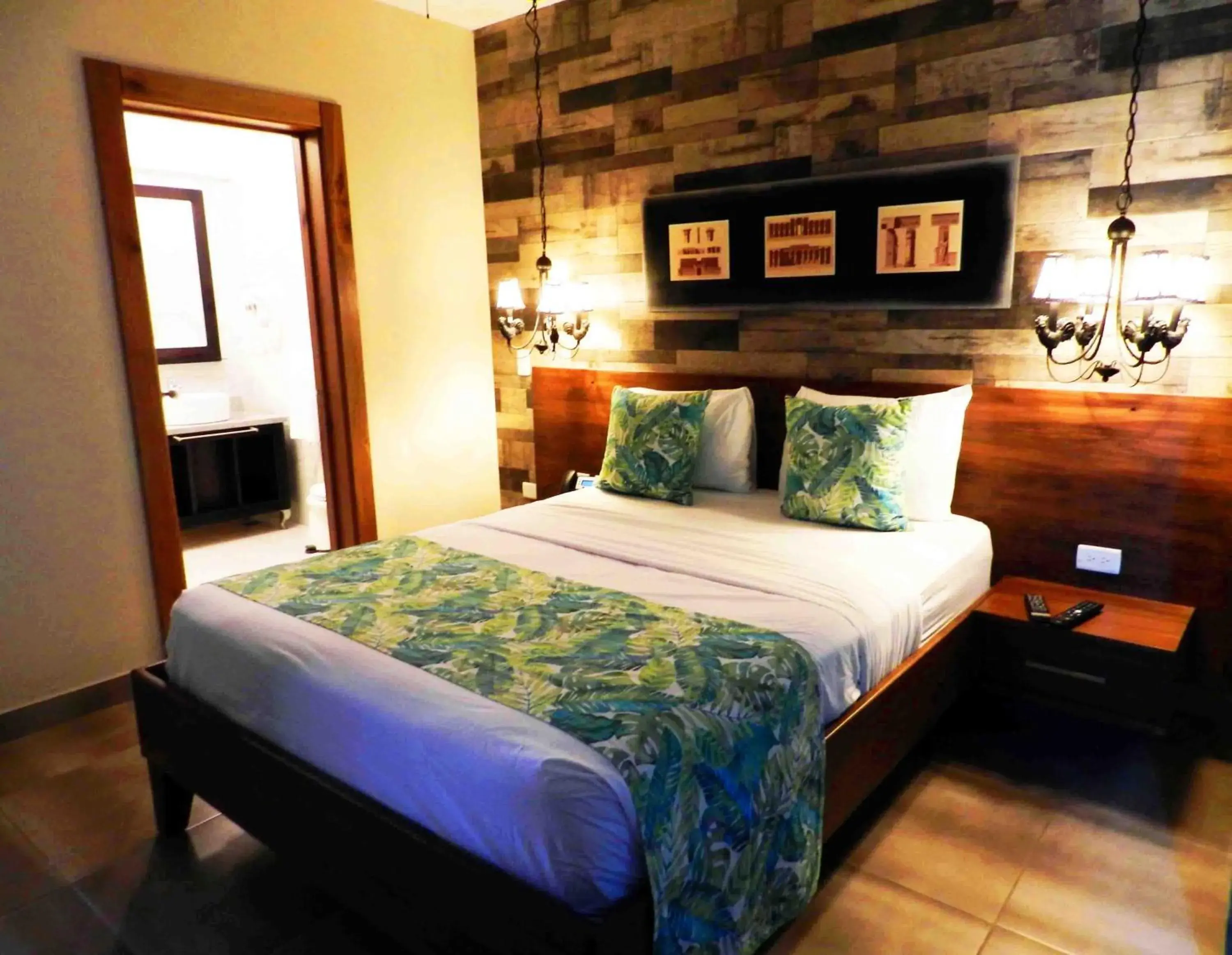 Deluxe Double Room in MON Hotel Boutique Deluxe Double Room in MON Hotel Boutique