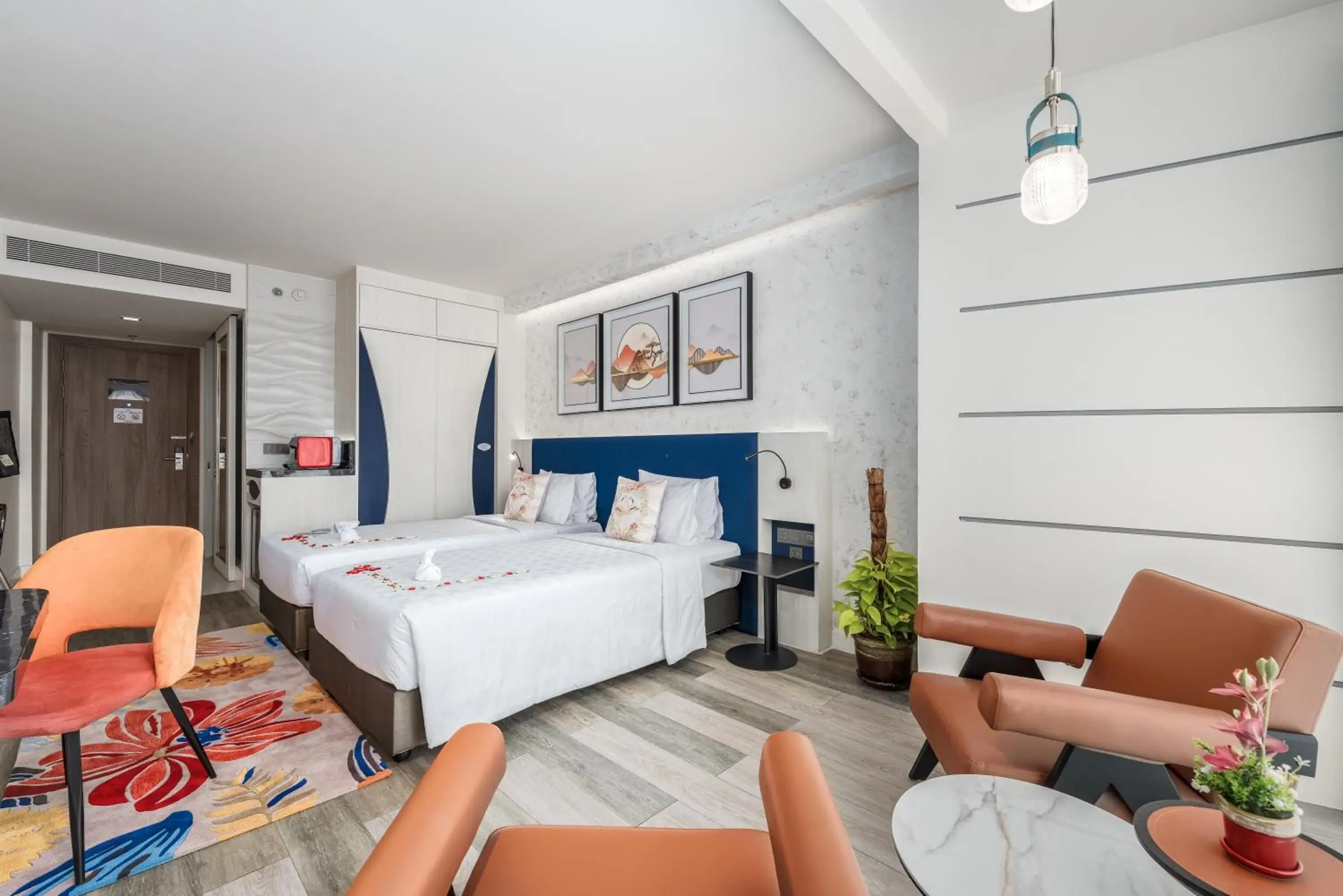 Deluxe Studio in Hotel Clover Patong Phuket - SHA Plus Deluxe Studio in Hotel Clover Patong Phuket - SHA Plus