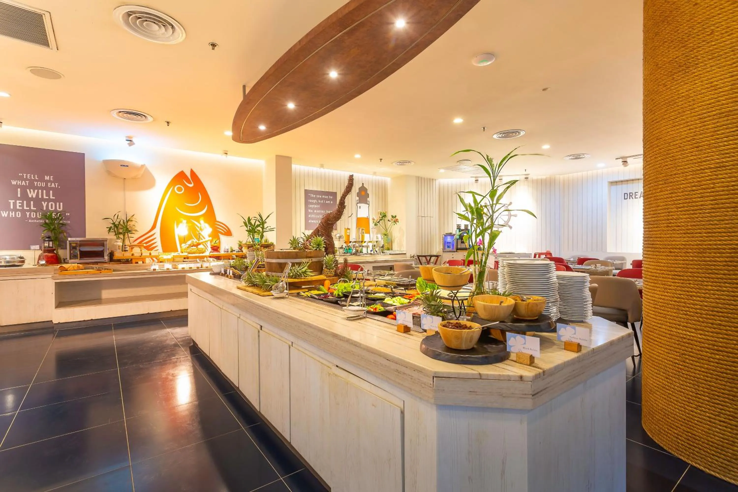 Restaurant/places to eat in Hotel Clover Patong Phuket - SHA Plus