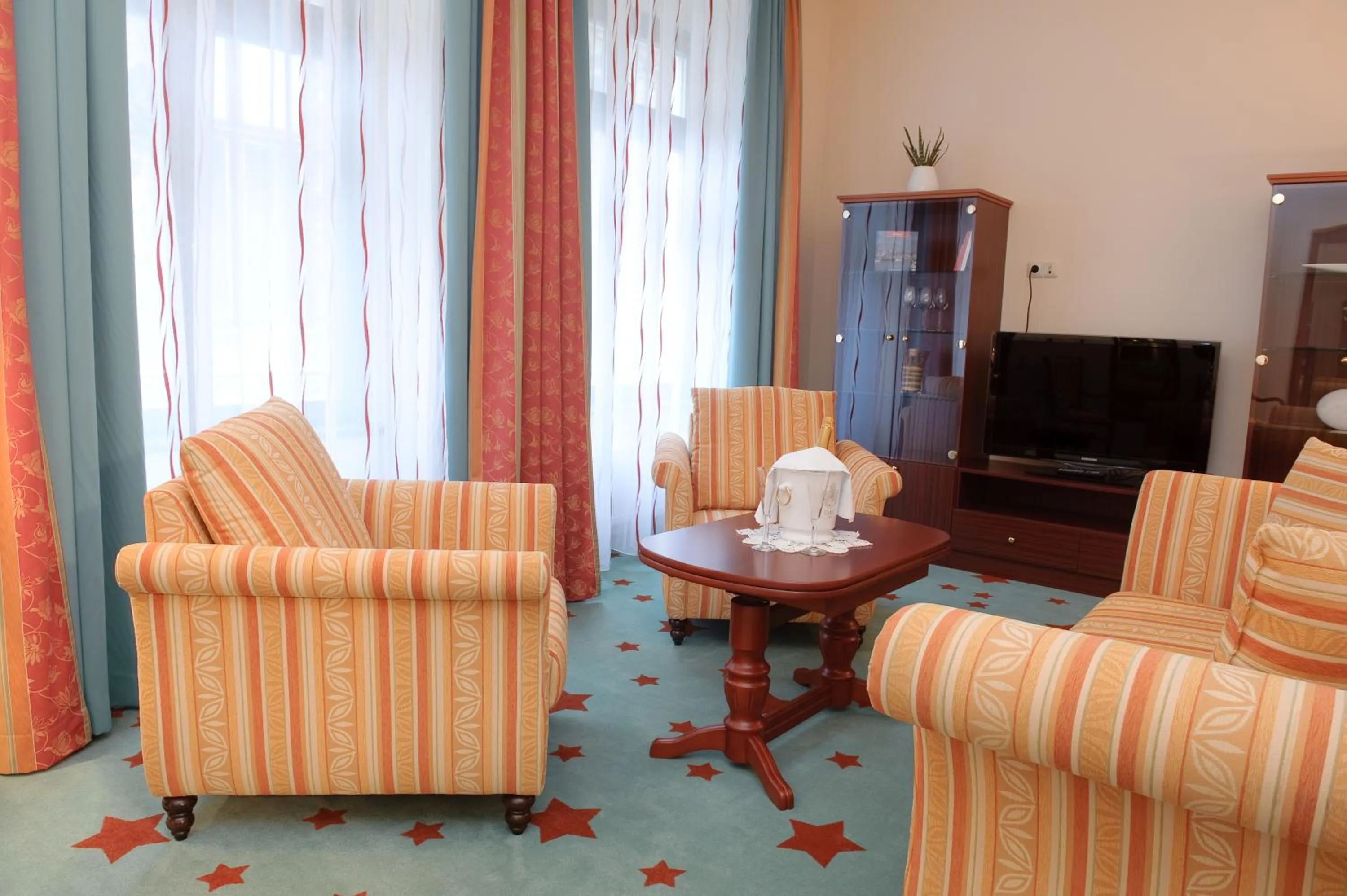 Photo of the whole room in Stadthotel Stern