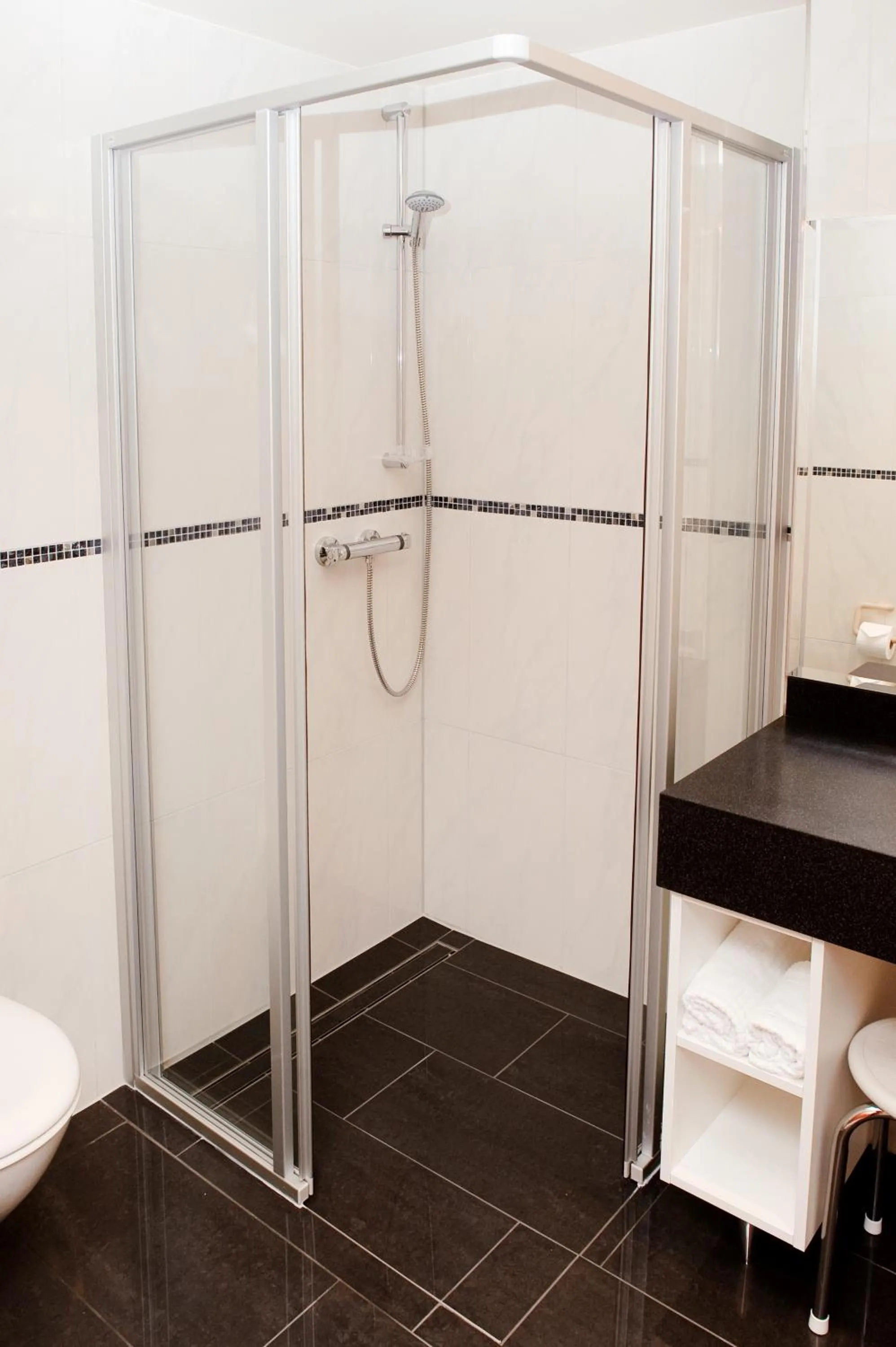 Photo of the whole room in Stadthotel Stern