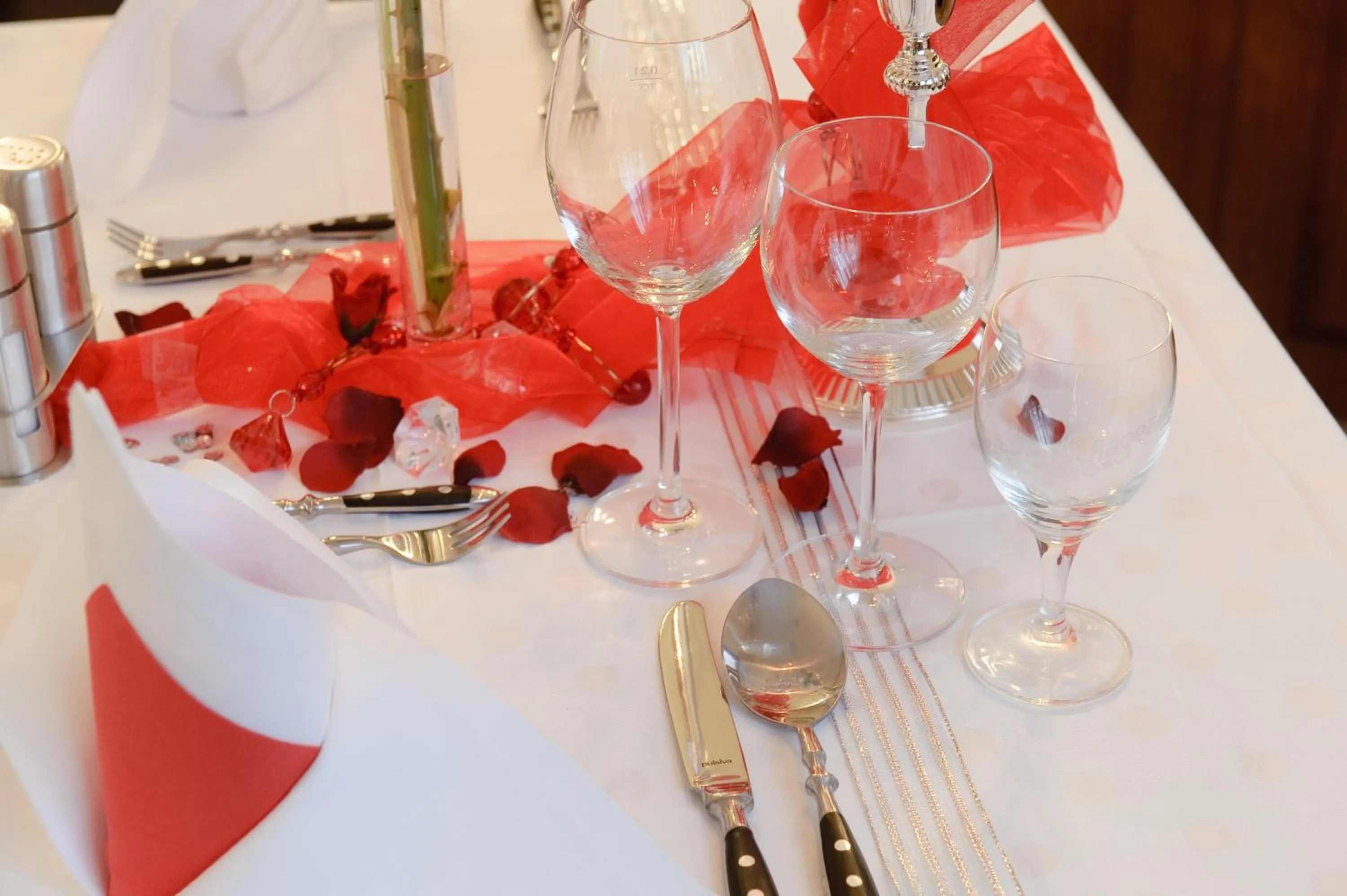 Restaurant/places to eat in Stadthotel Stern