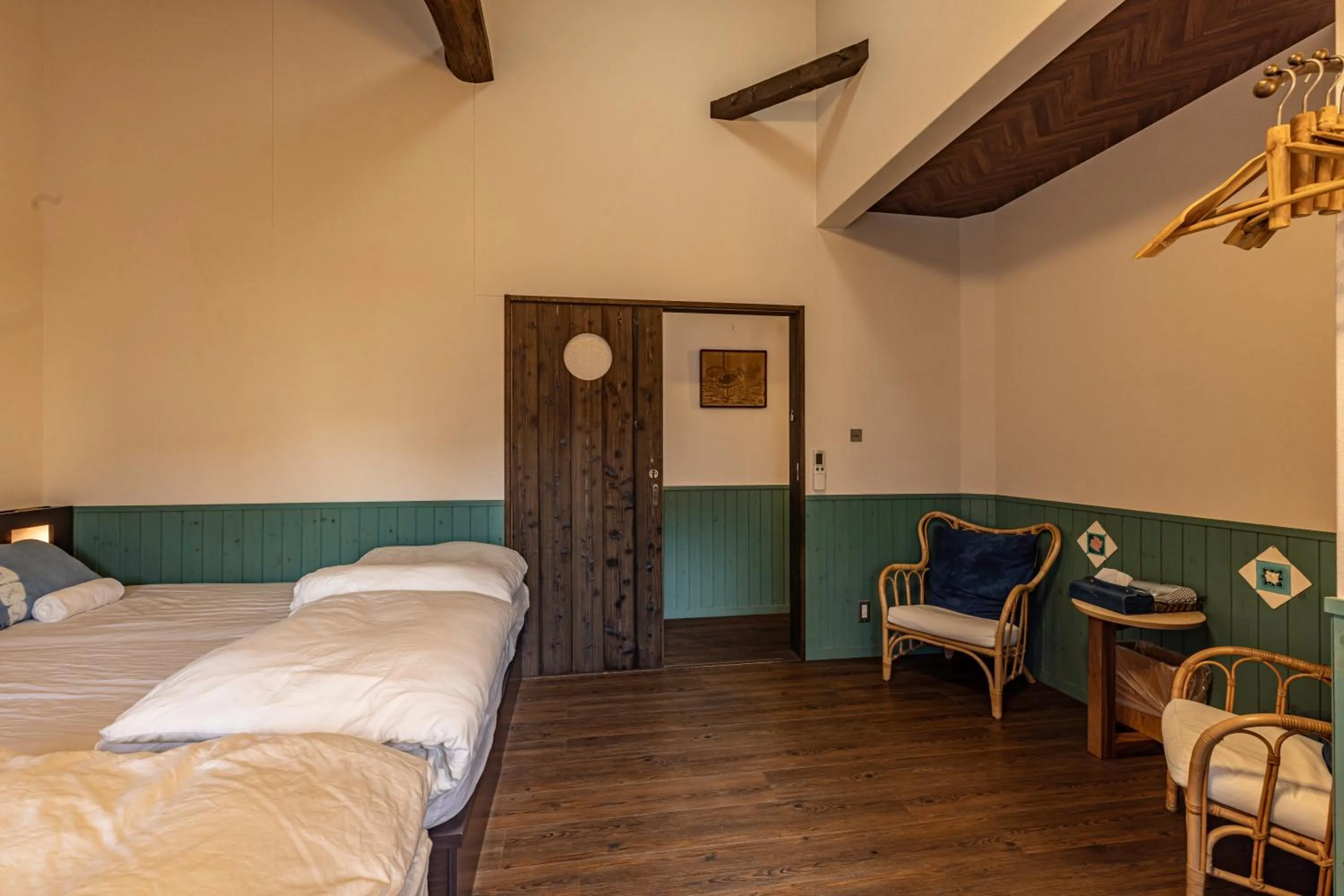 Bedroom, Bed in HoNoDo COBO