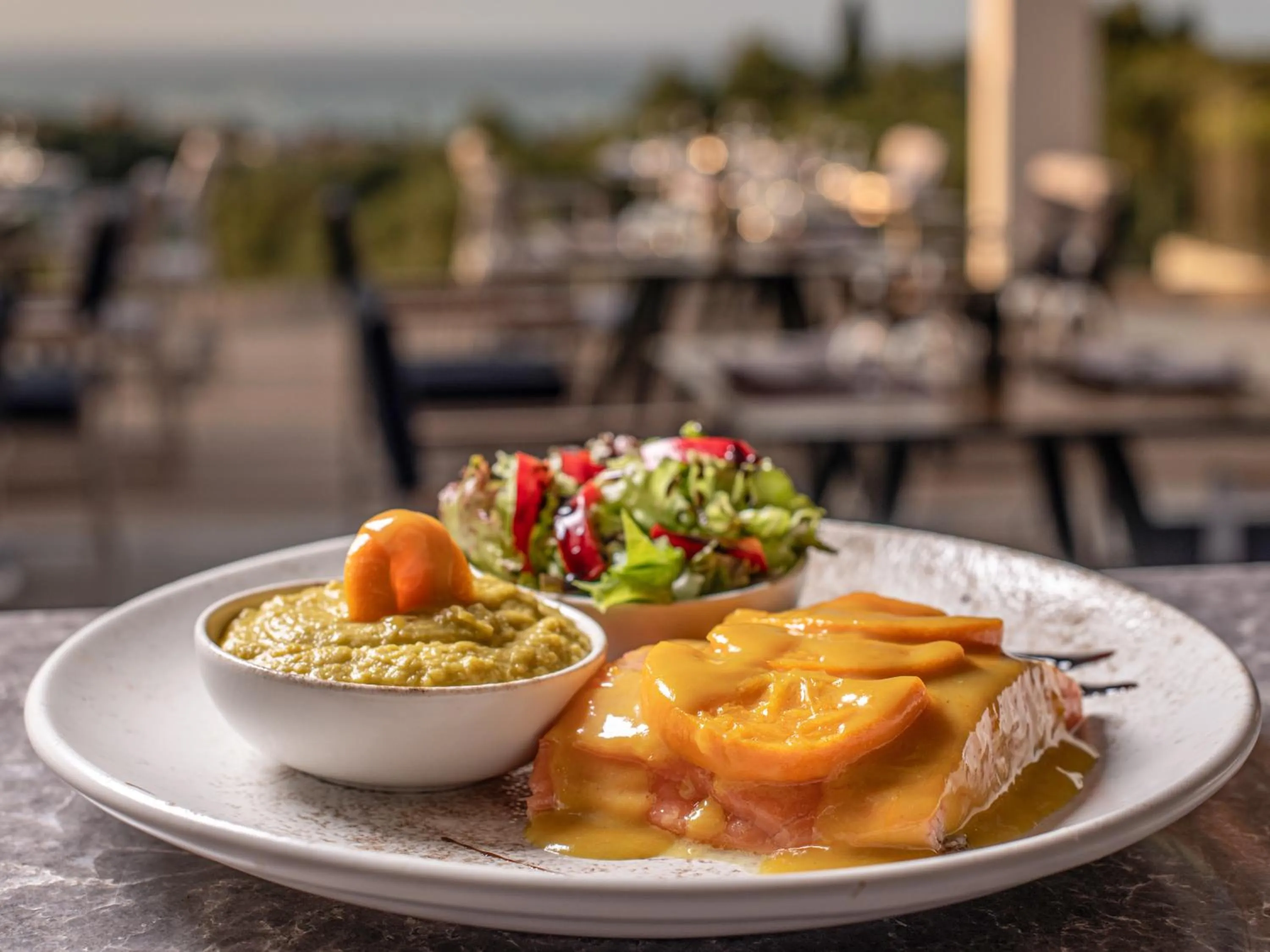 Food in Hotel St.John Suites Adults Only