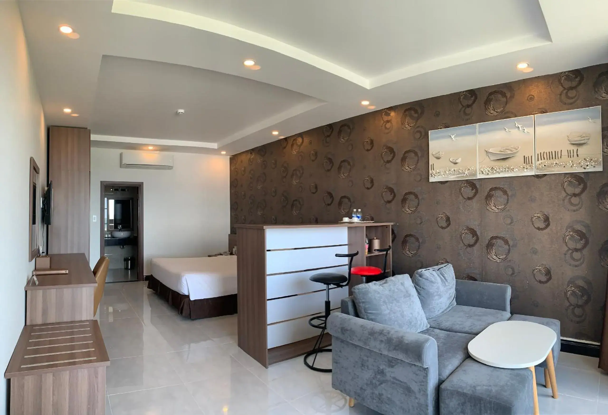 Suite with City View - single occupancy in Phung Hung Boutique Hotel Suite with City View - single occupancy in Phung Hung Boutique Hotel