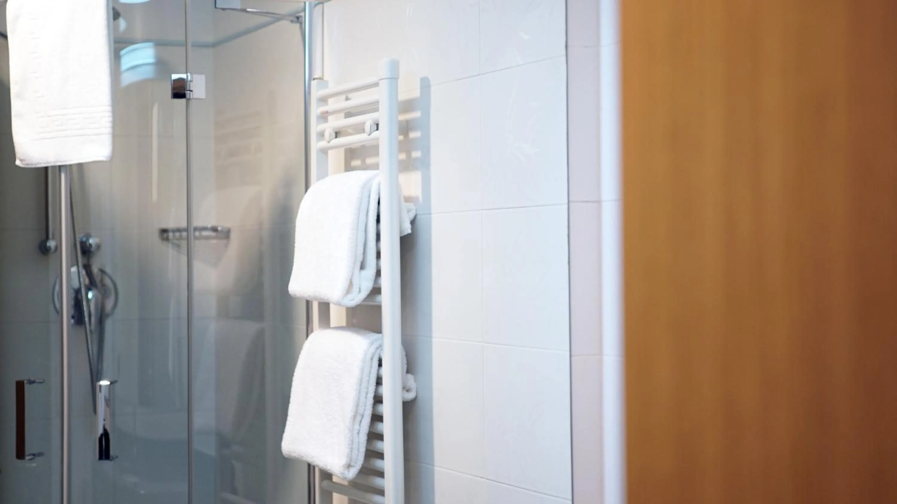 Shower in Garden Hotel