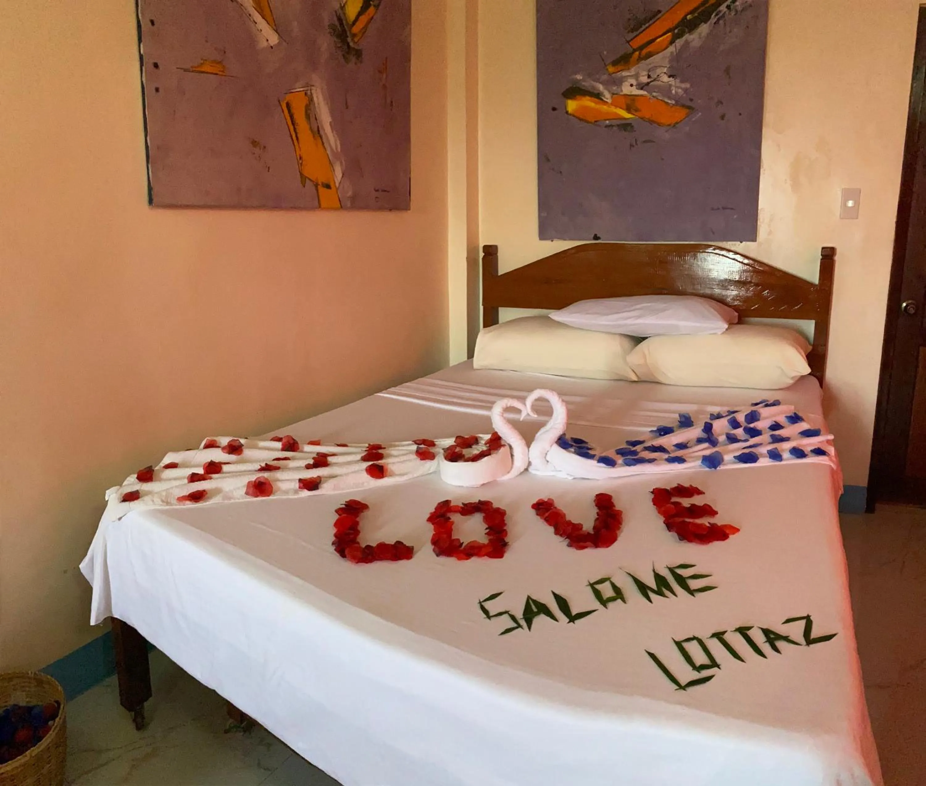 Bed in Santa Claus Hilltop