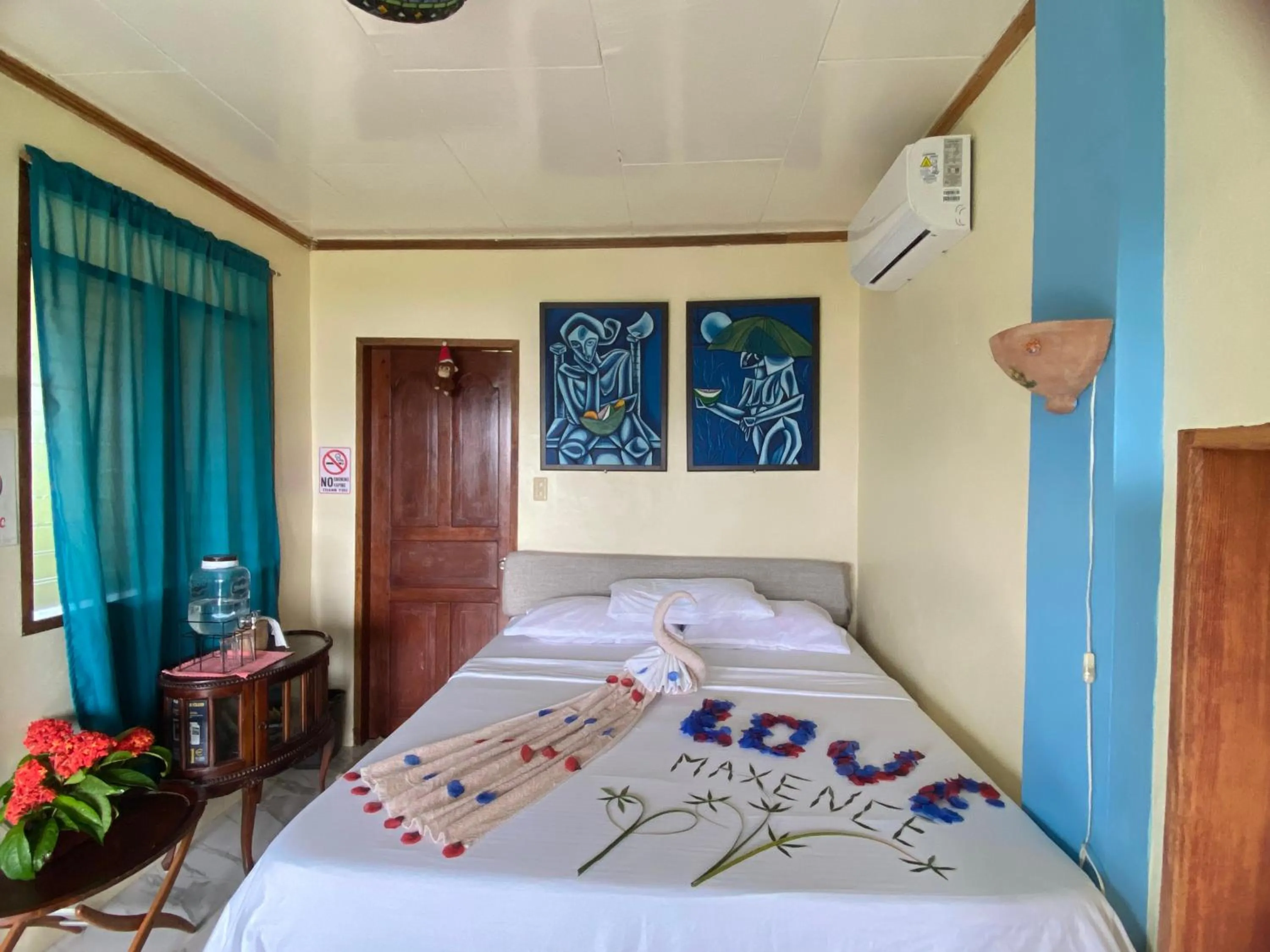 Bed in Santa Claus Hilltop