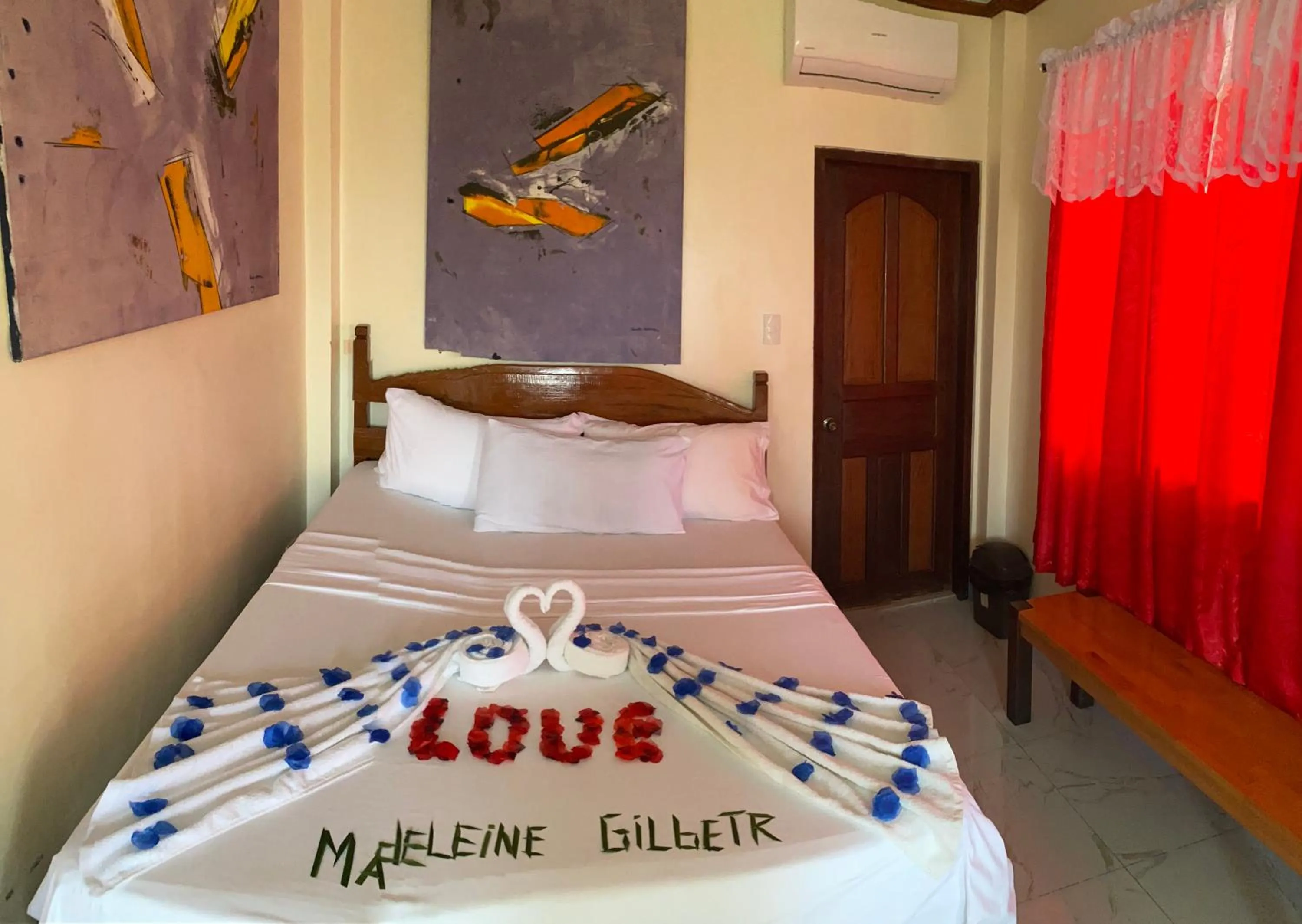 Bed in Santa Claus Hilltop