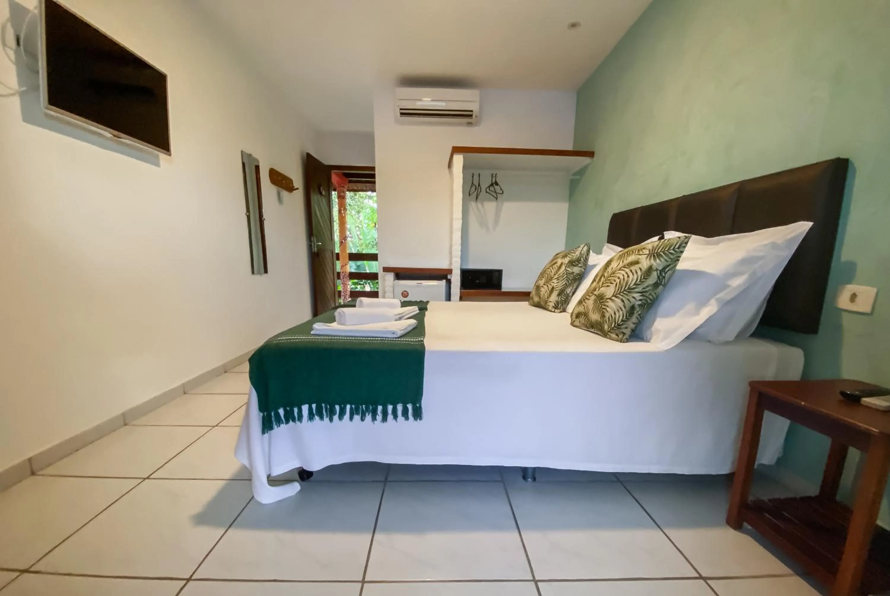 Photo of the whole room, Bed in Catavento da Pipa