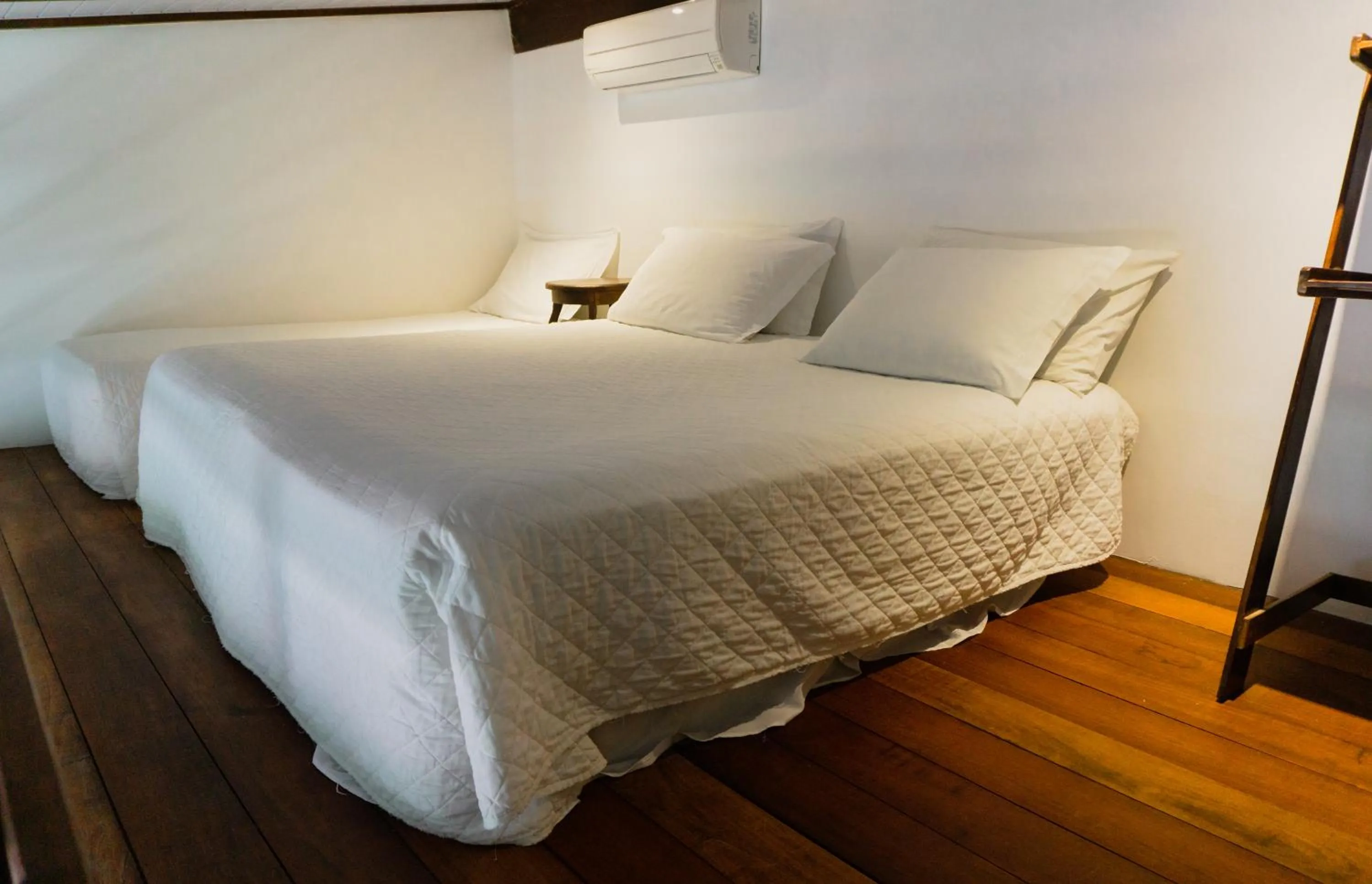 Photo of the whole room, Bed in Catavento da Pipa