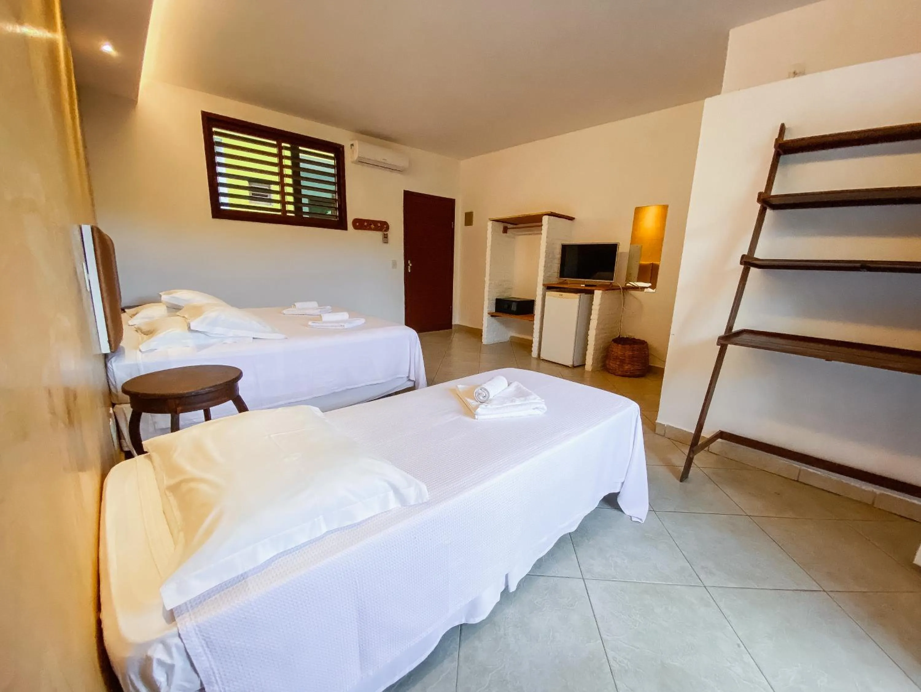 Photo of the whole room, Bed in Catavento da Pipa