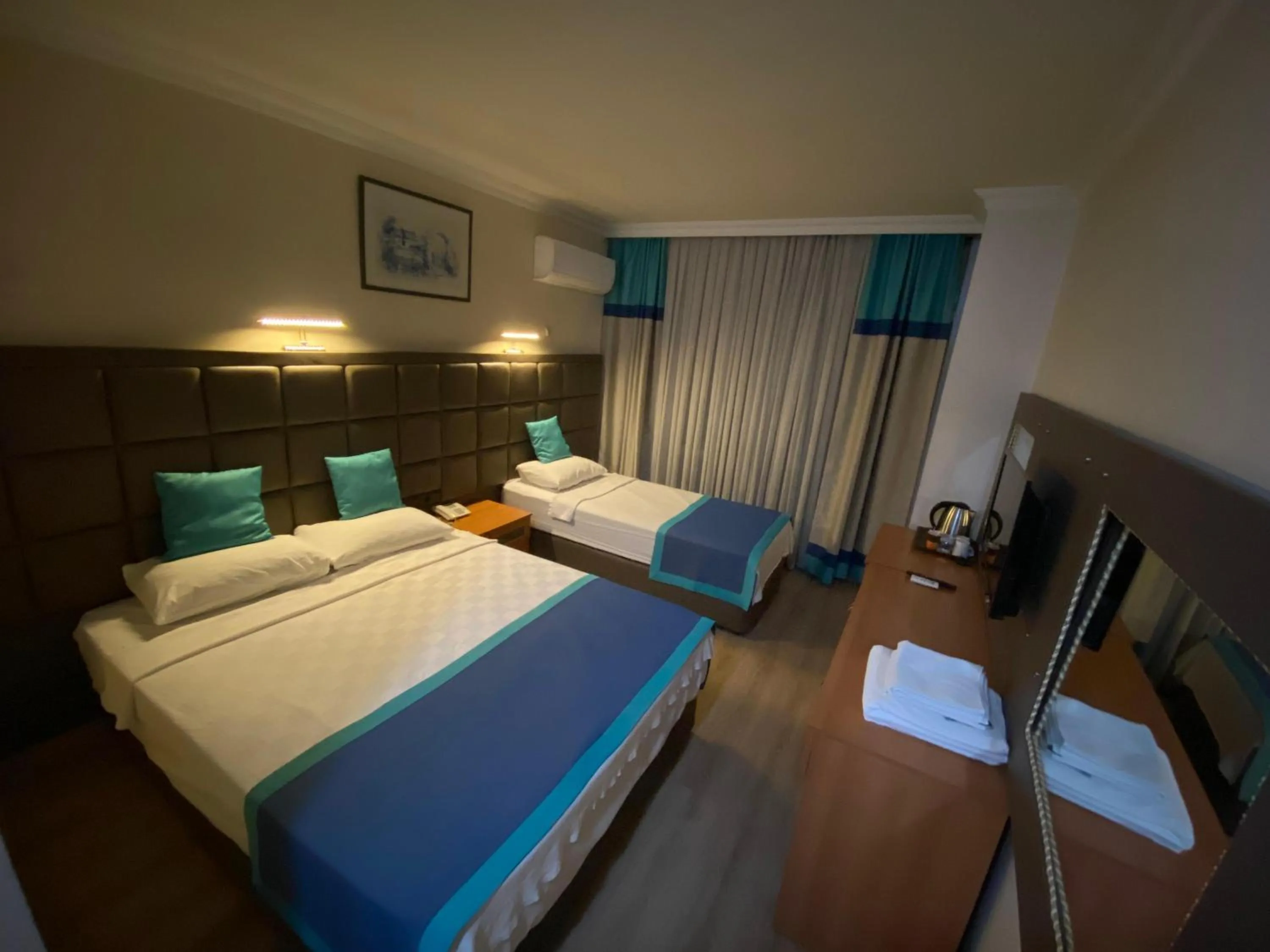 Photo of the whole room, Bed in Prima Hotel