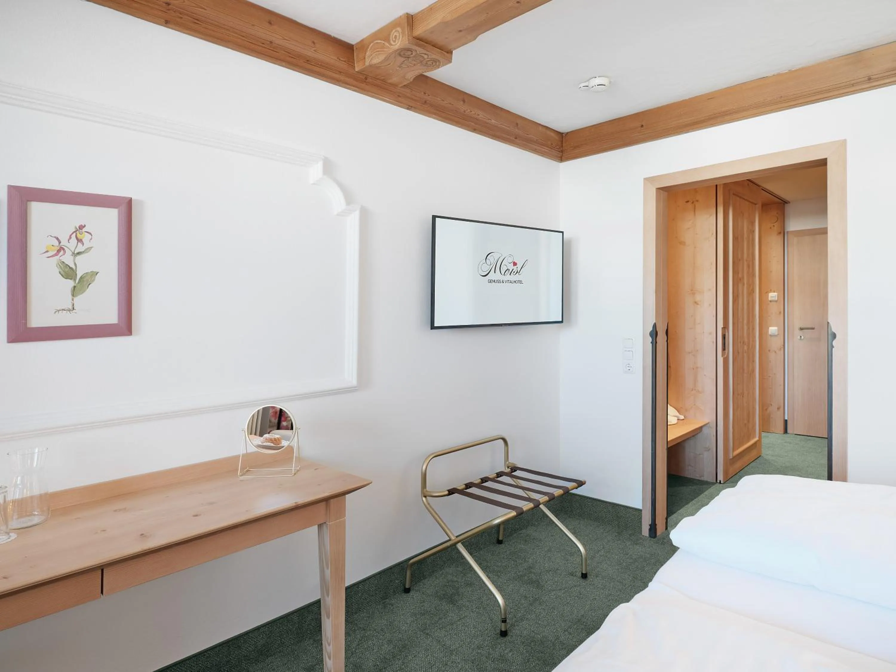 Photo of the whole room, Bed in Genuss - und Vitalhotel Moisl