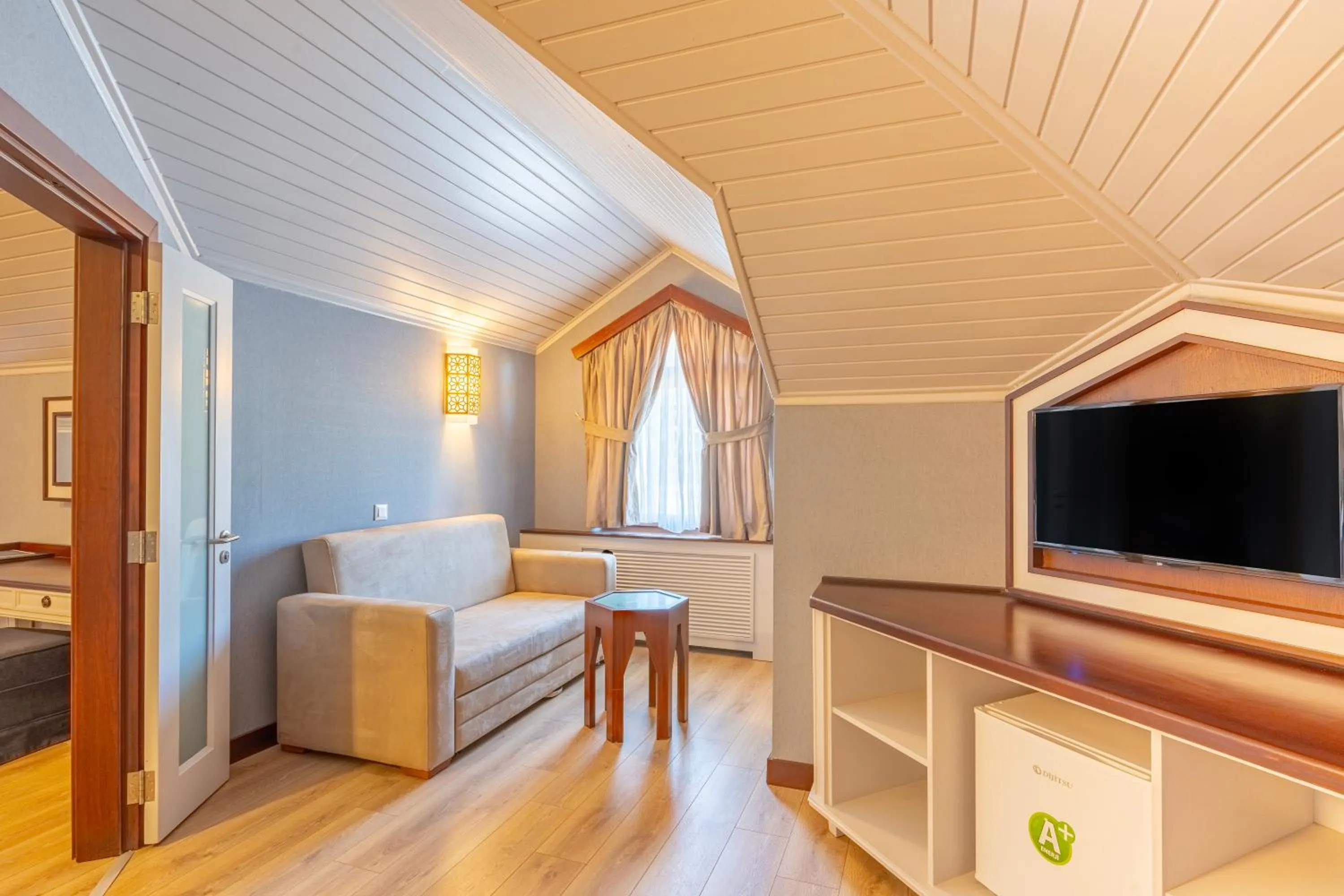 Living room in Mirada Del Lago