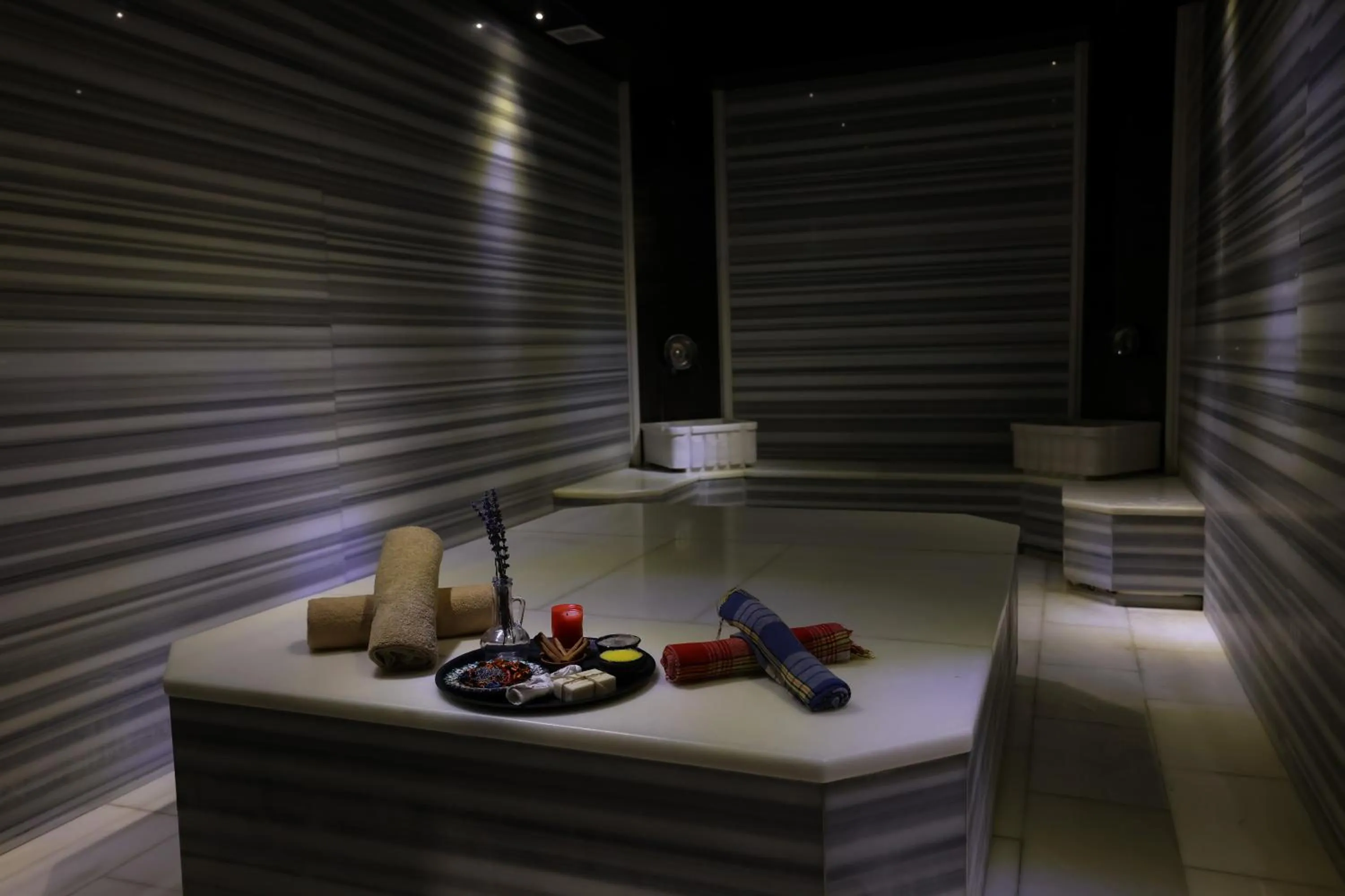 Spa and wellness centre/facilities in Mirada Del Lago