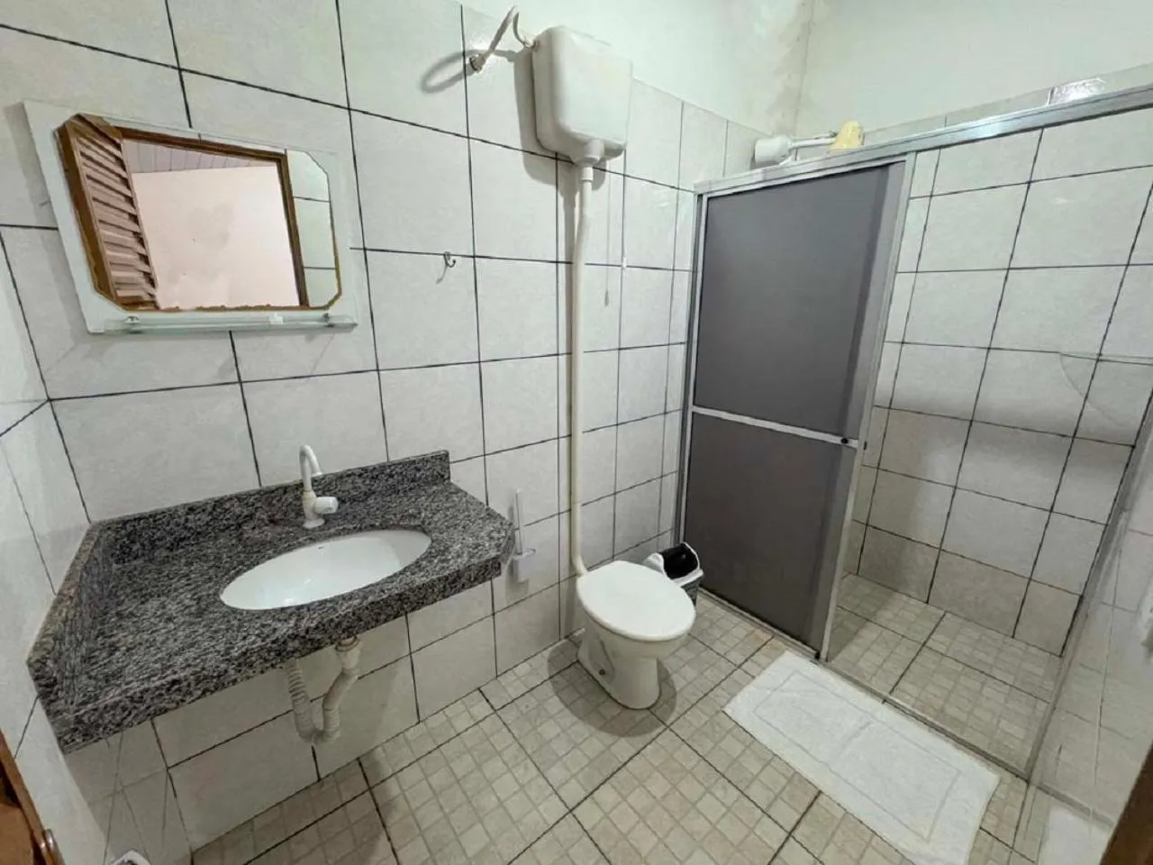 Bathroom in Pousada Jubaia