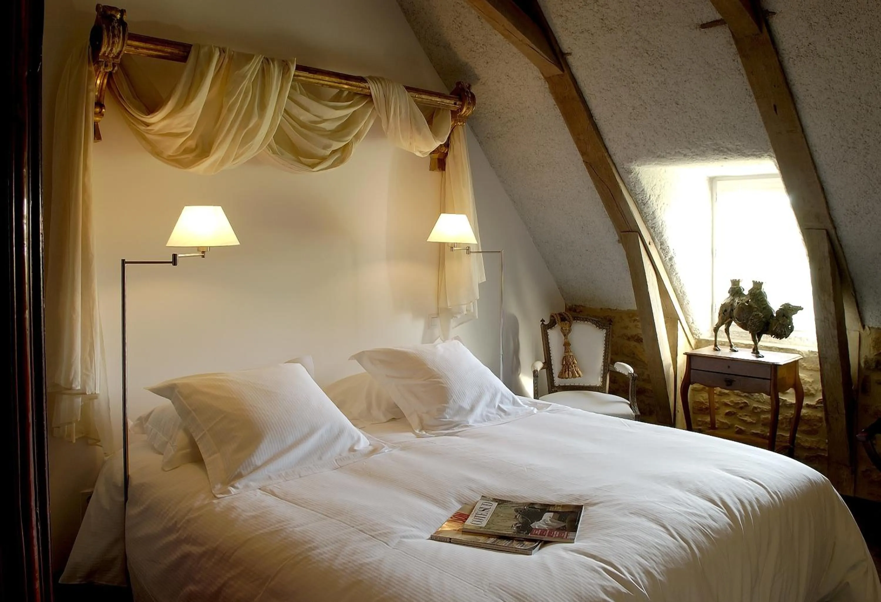 Bedroom, Bed in Château de Labro - Teritoria