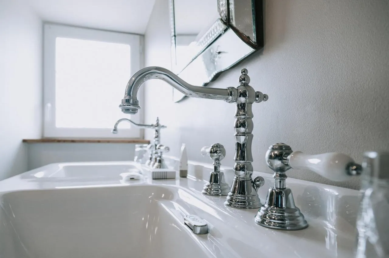 Bathroom in Château de Labro - Teritoria