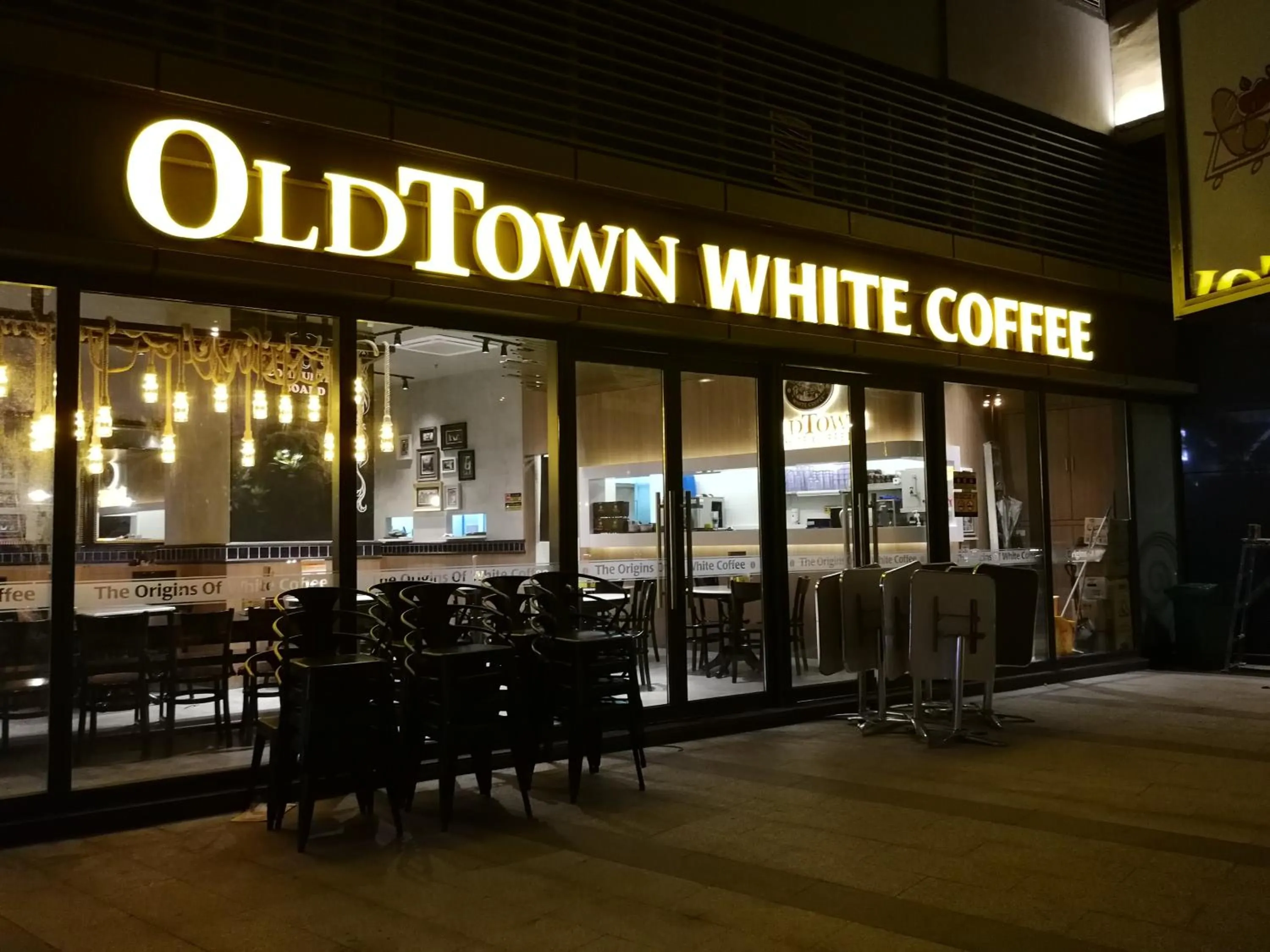 JB City CIQ-R&F Shopping Mall Apartment