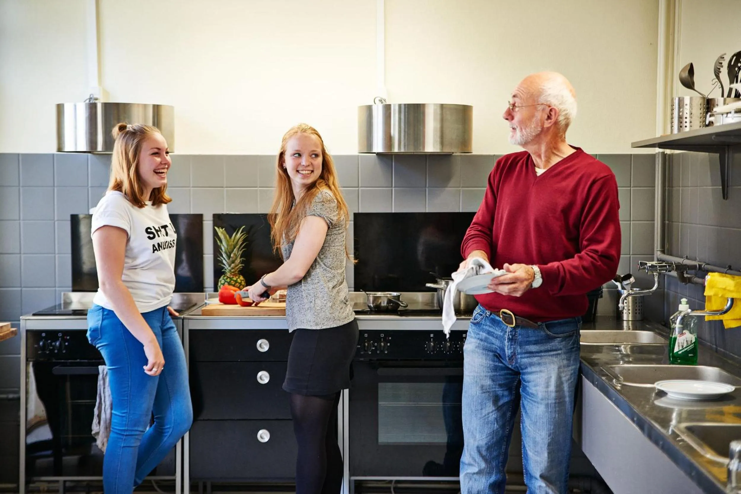 Communal kitchen in Danhostel Aarhus