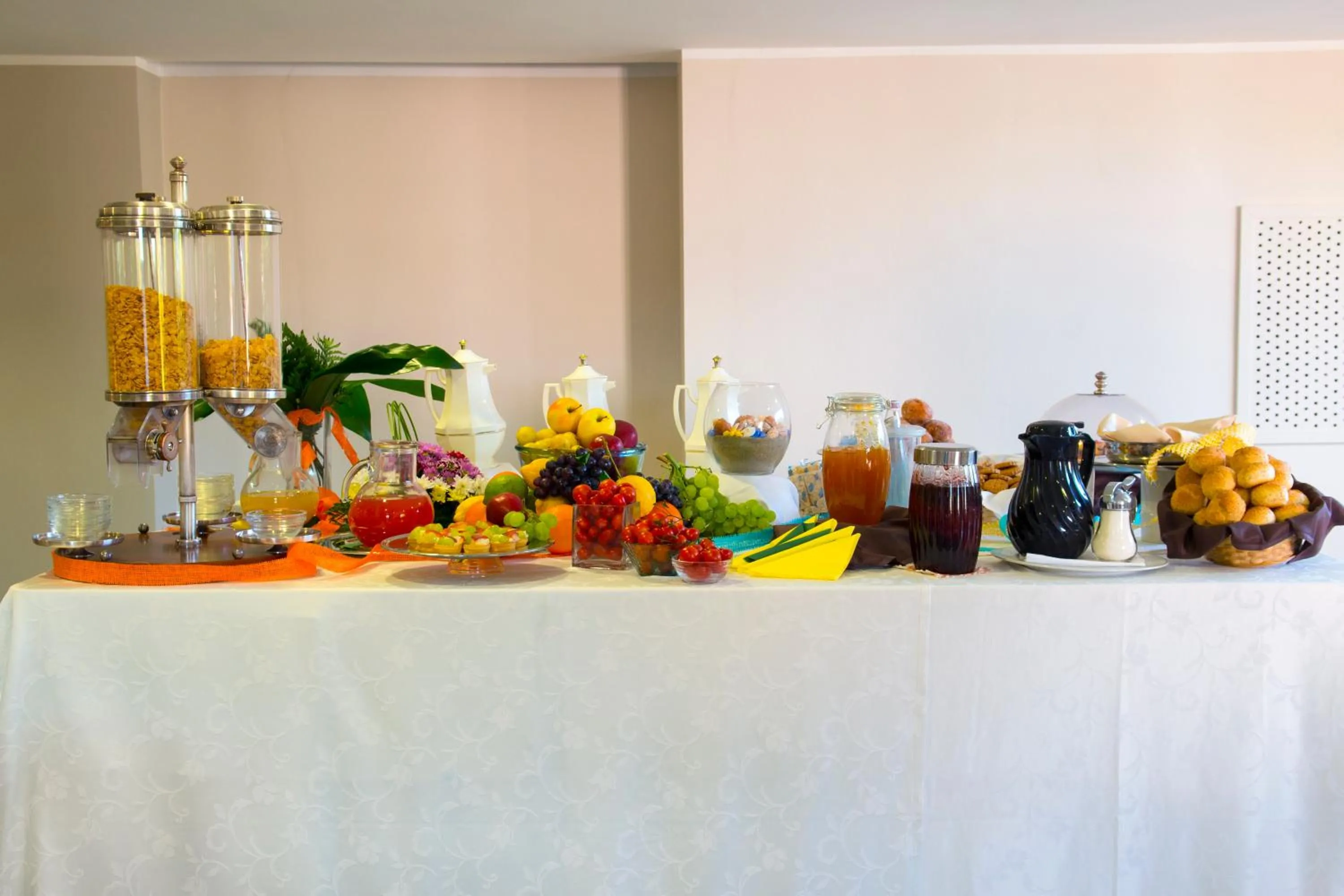 Breakfast in Hotel Dei Pini