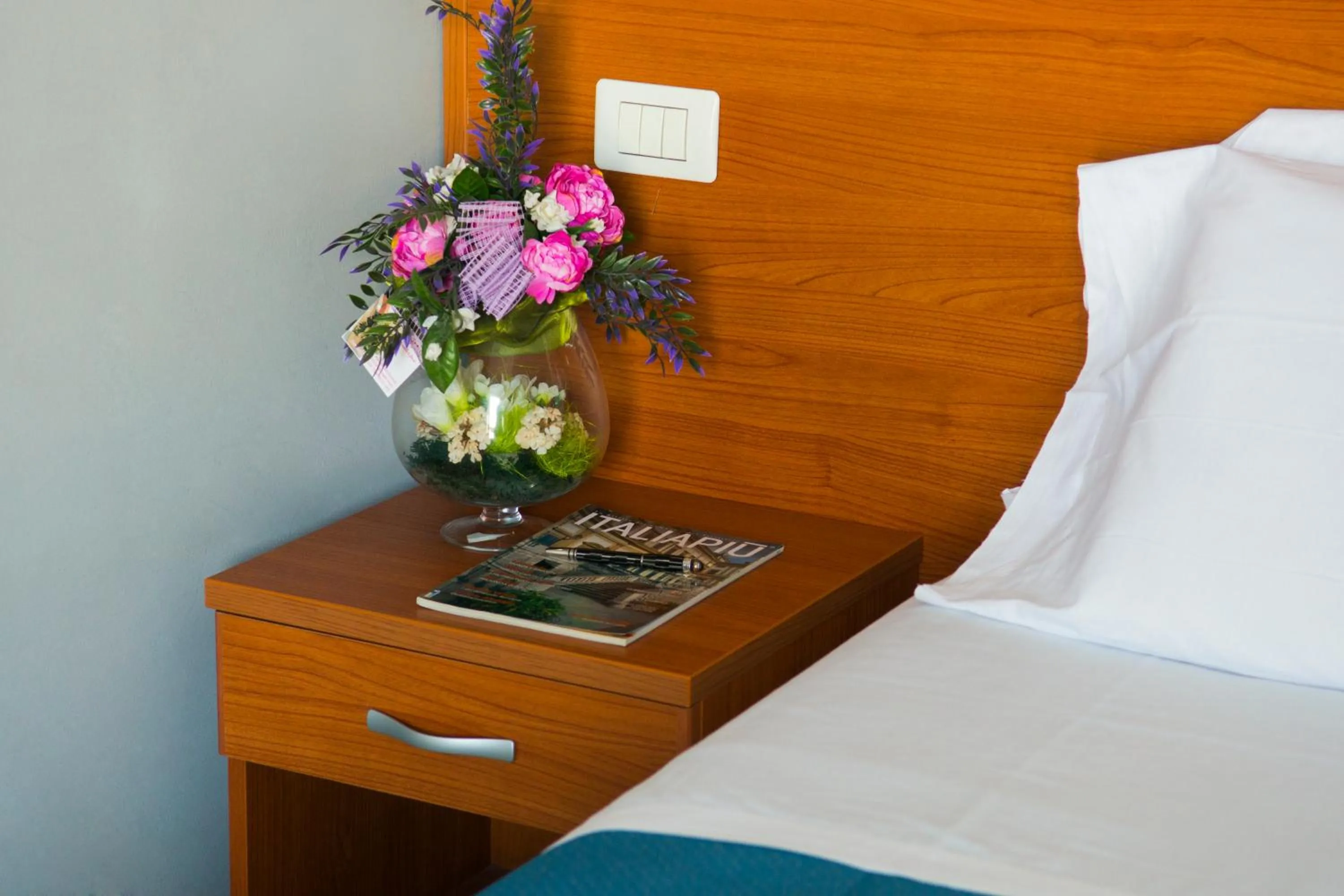 Decorative detail, Bed in Hotel Dei Pini