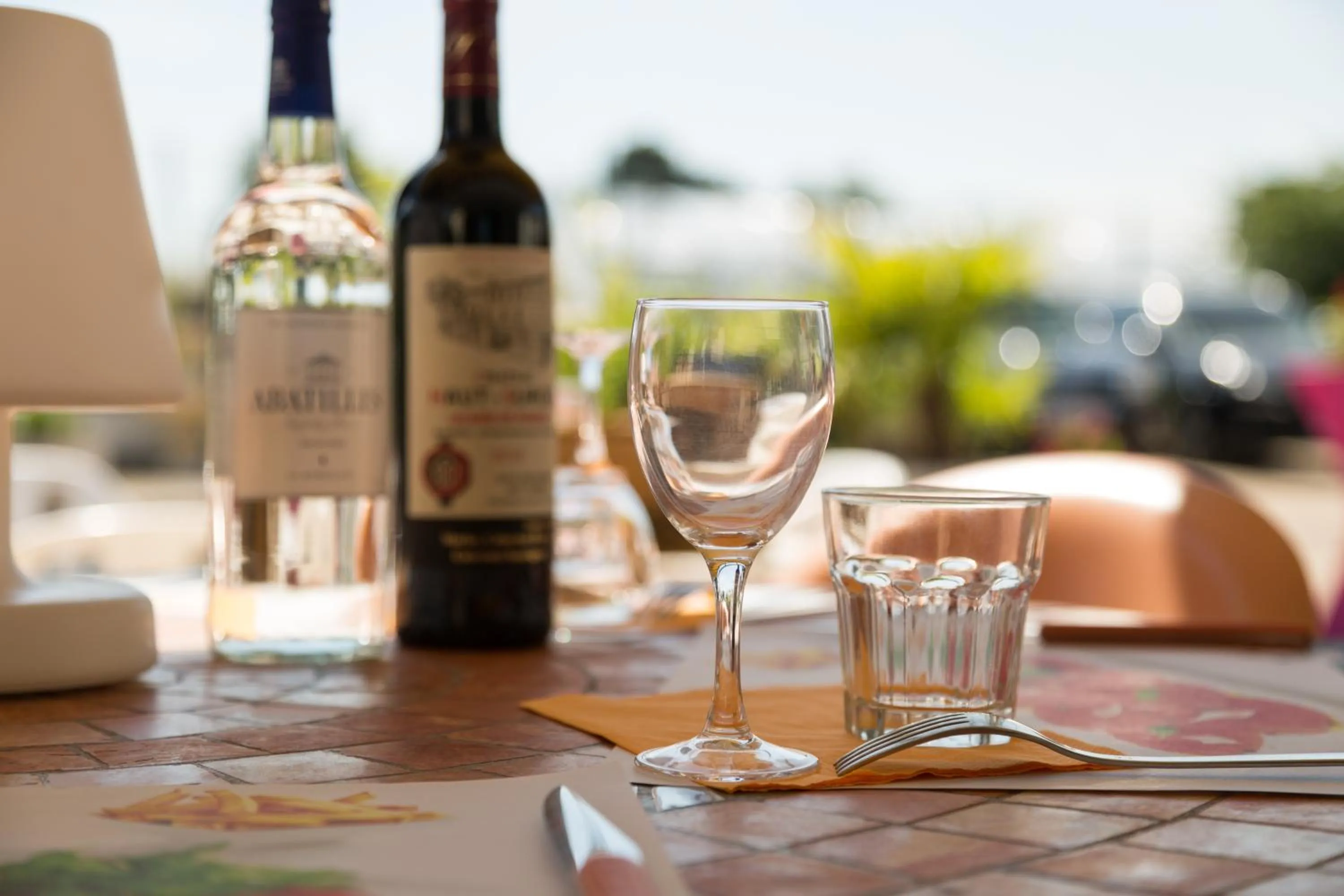 Drinks in Logis Hôtel Corintel Bordeaux Est