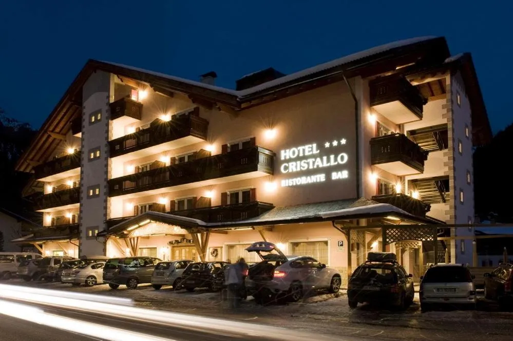 Facade/entrance in Hotel Cristallo