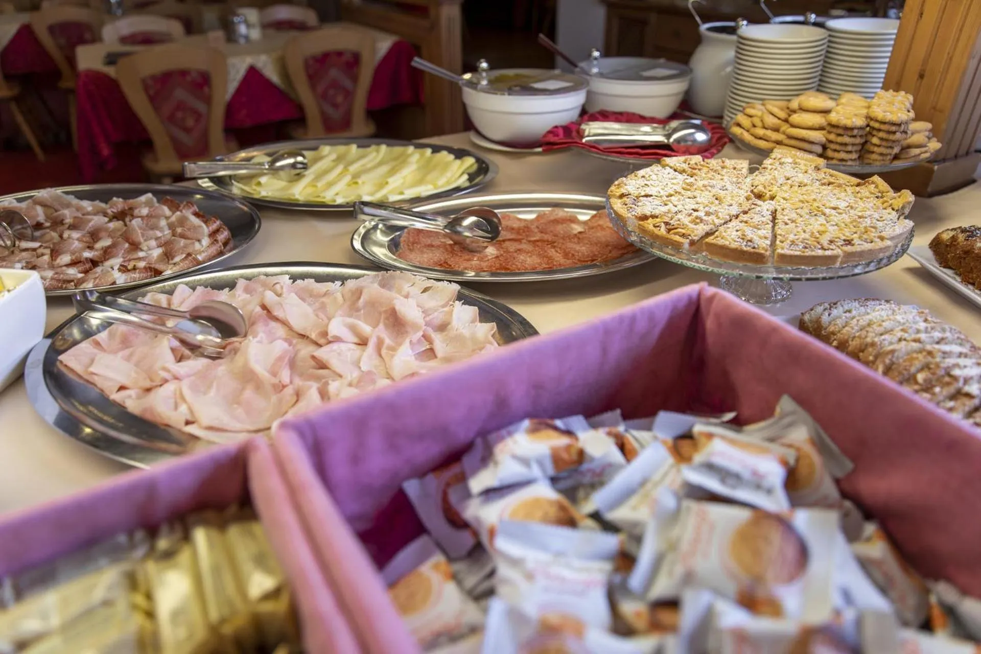 Breakfast in Hotel Cristallo