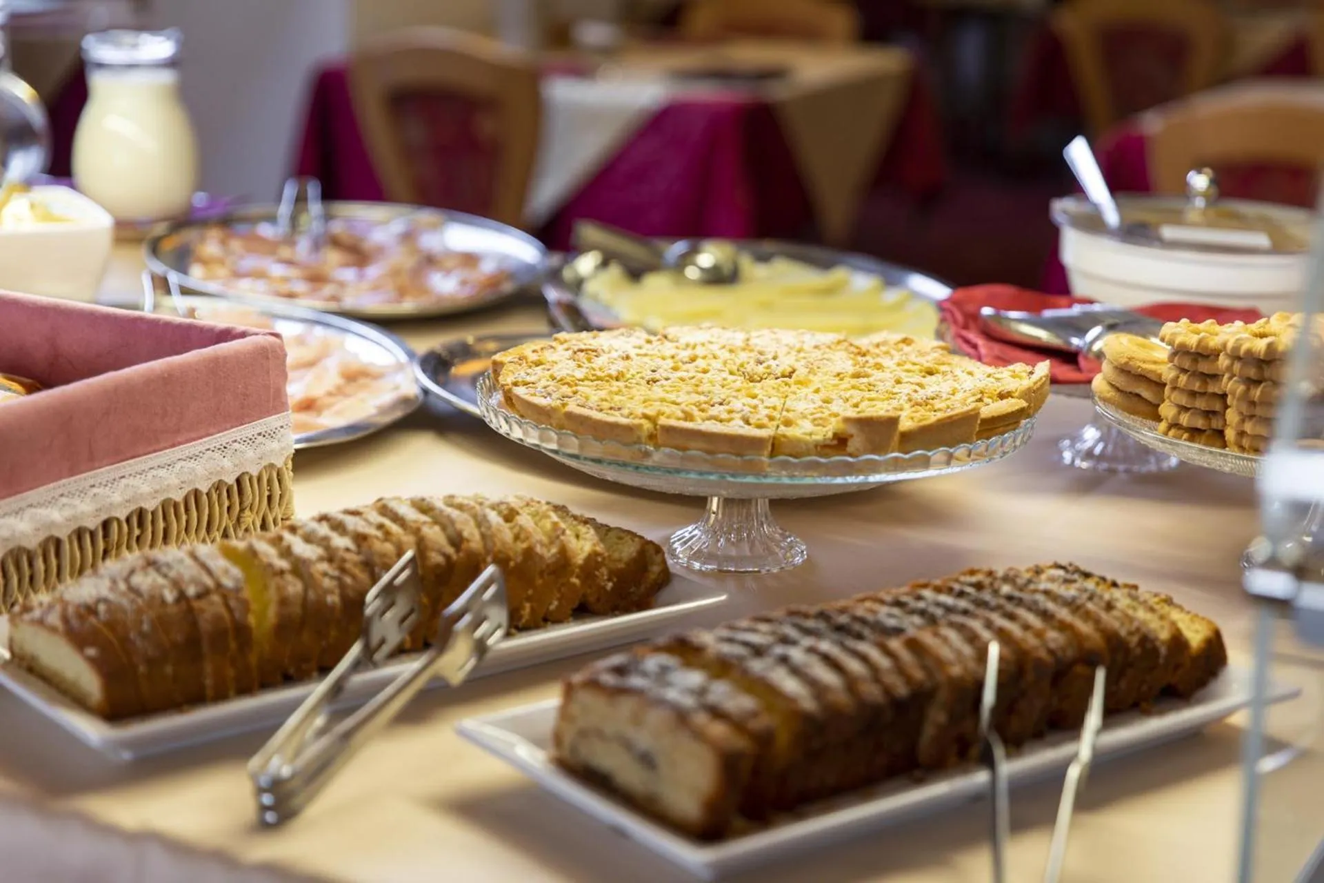 Breakfast in Hotel Cristallo