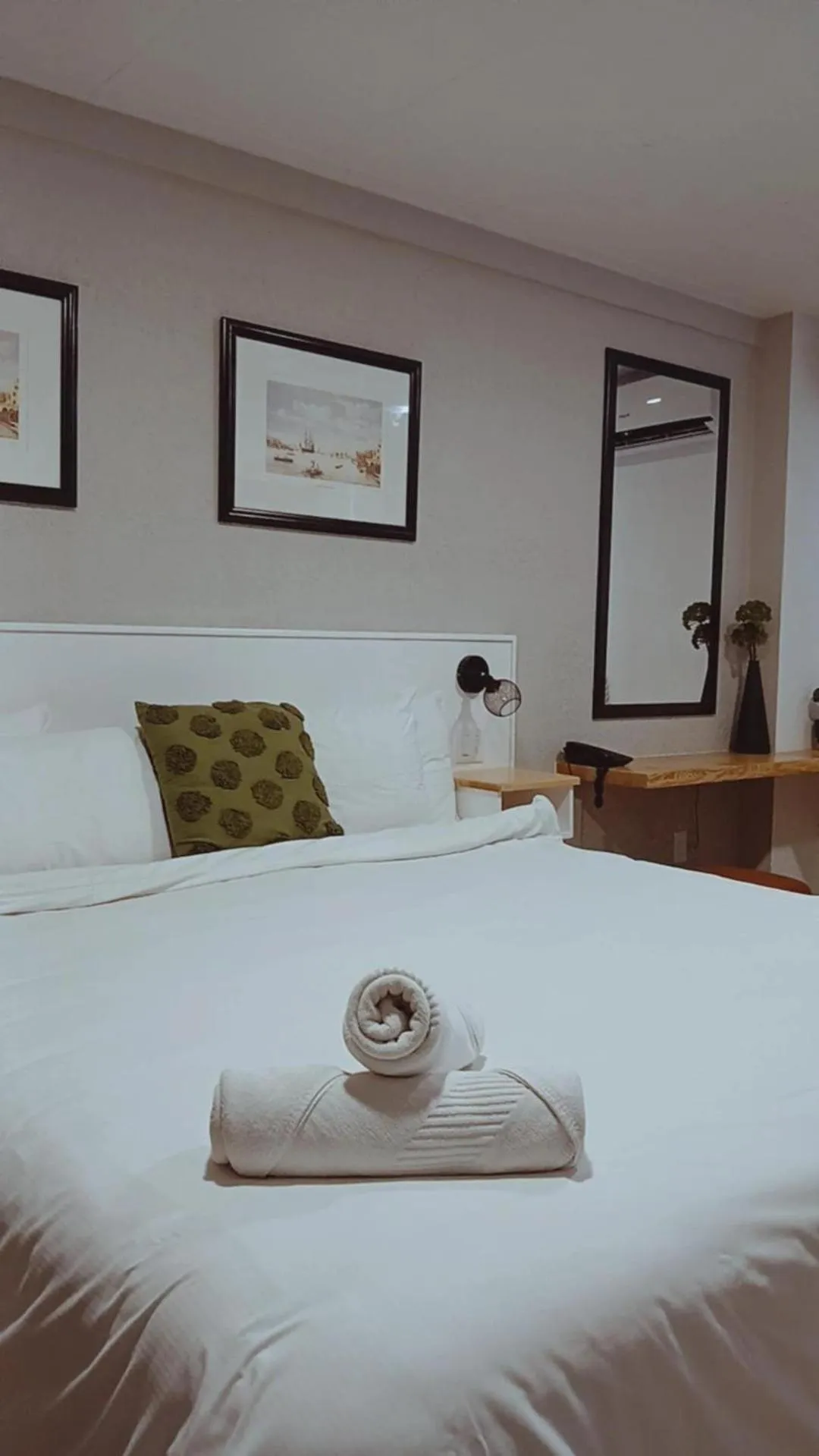 Bed in San Marco Hotel Curacao & Casino