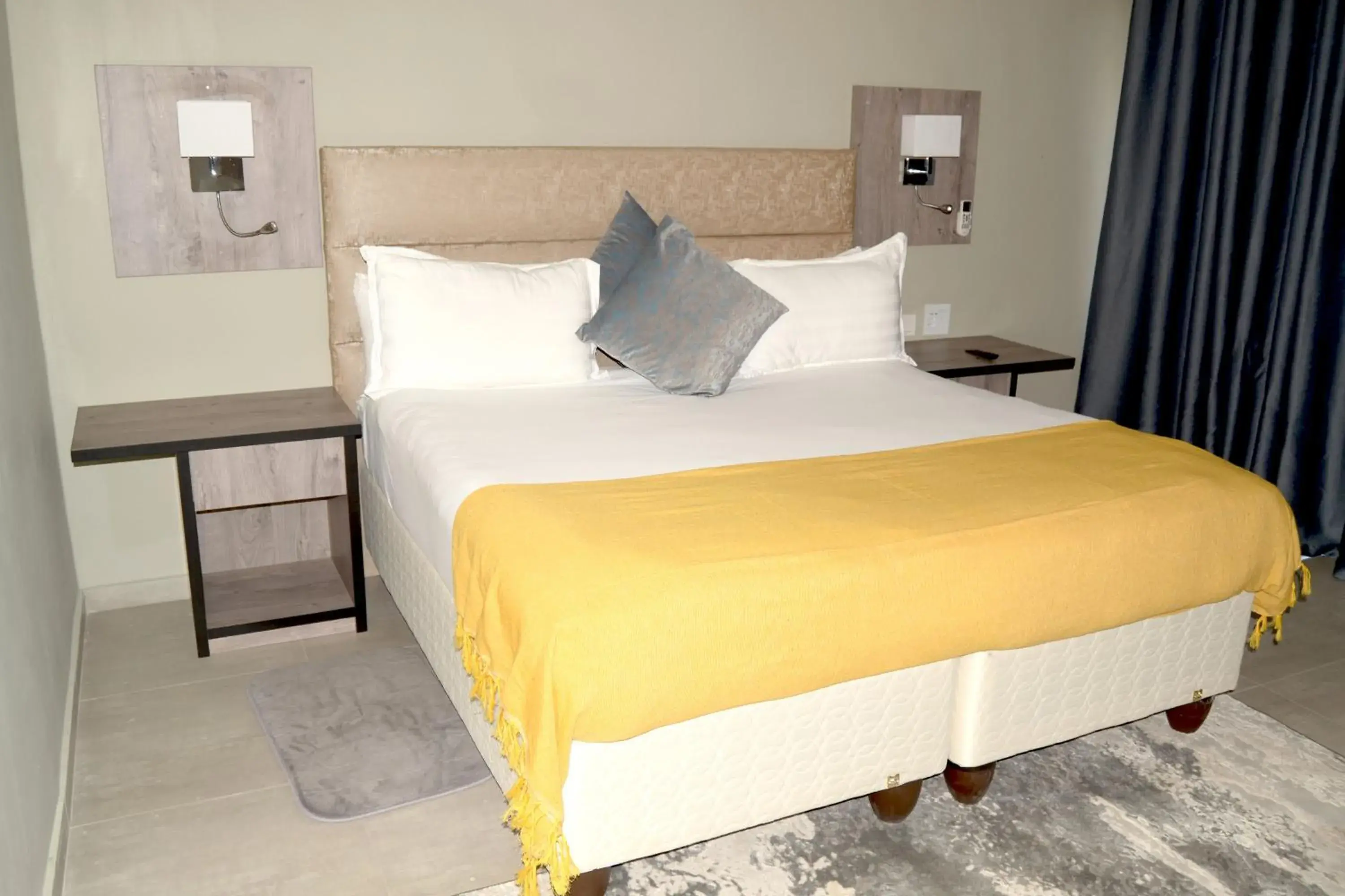 Executive Suite - single occupancy in Phudzi Hotel Executive Suite - single occupancy in Phudzi Hotel