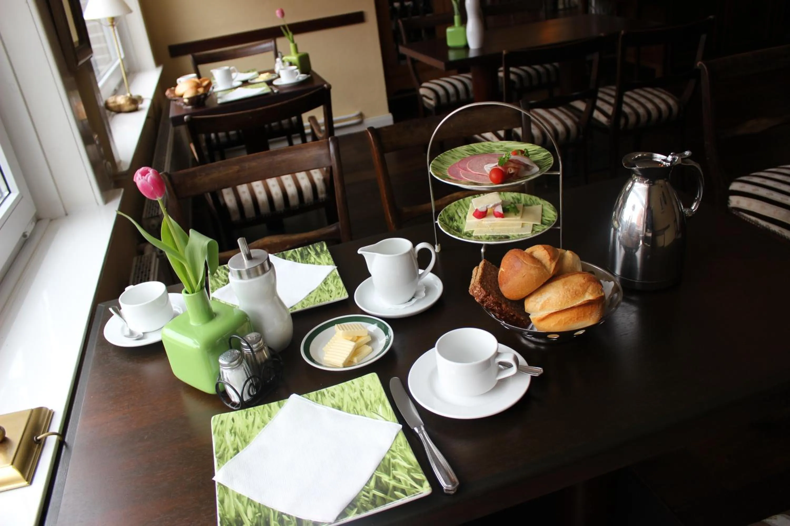 Continental breakfast in Hotel Garni Zur Linde