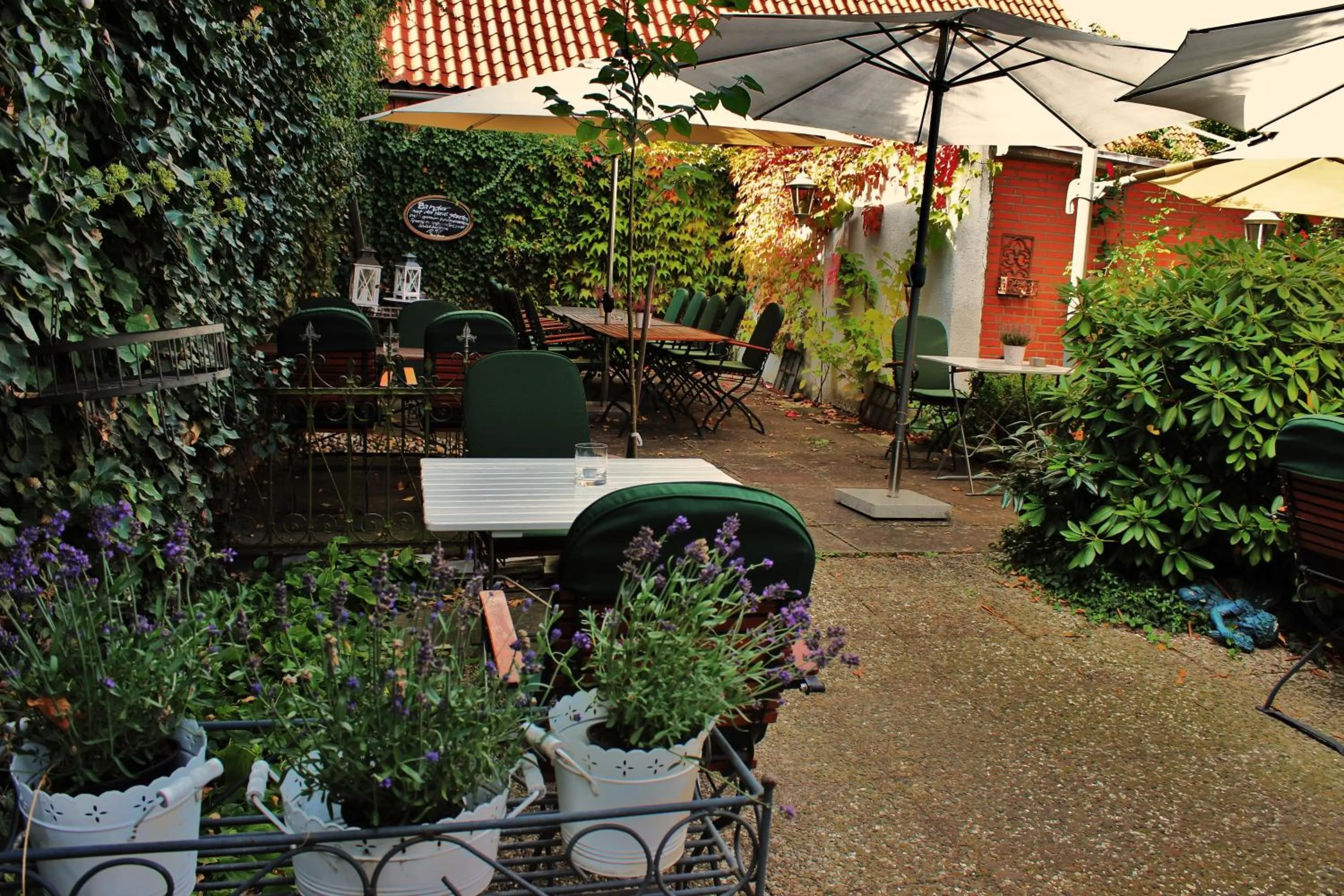 Garden in Hotel Garni Zur Linde