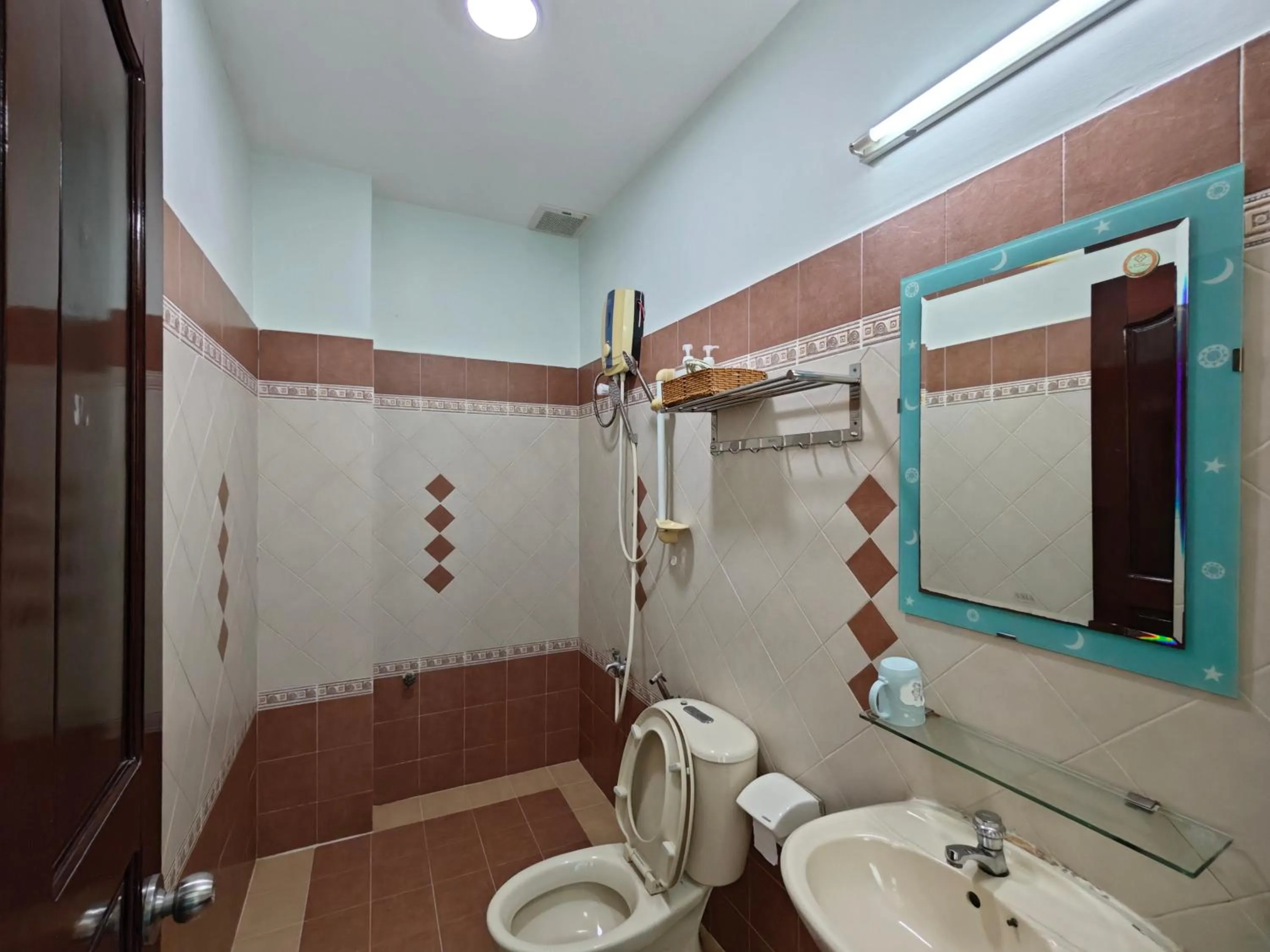 Winter Spring Homestay