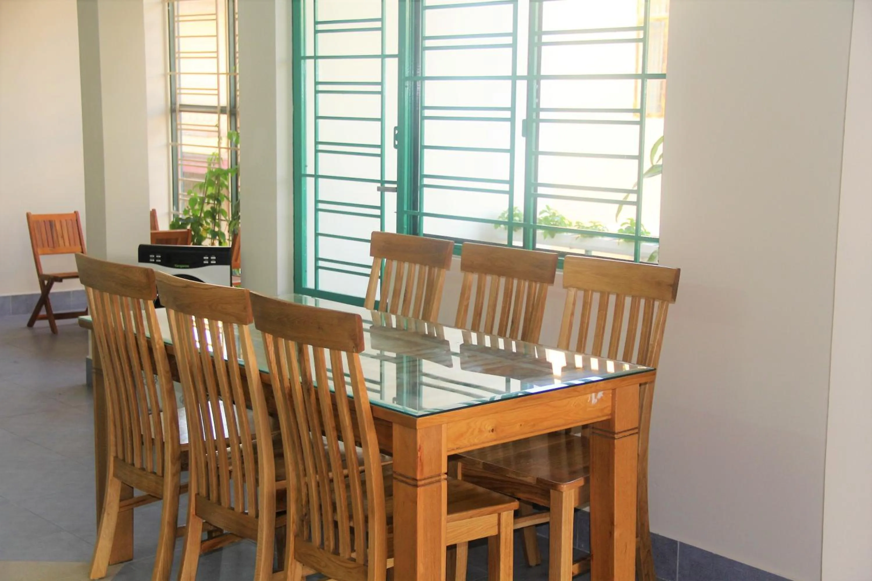 Communal kitchen in Winter Spring Homestay