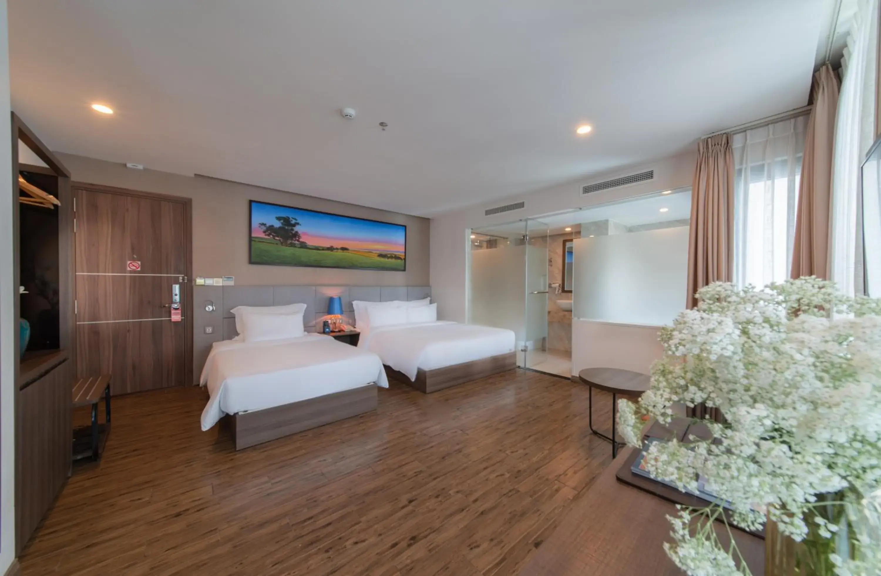 Luxury Triple Room in Aaron Hotel Luxury Triple Room in Aaron Hotel