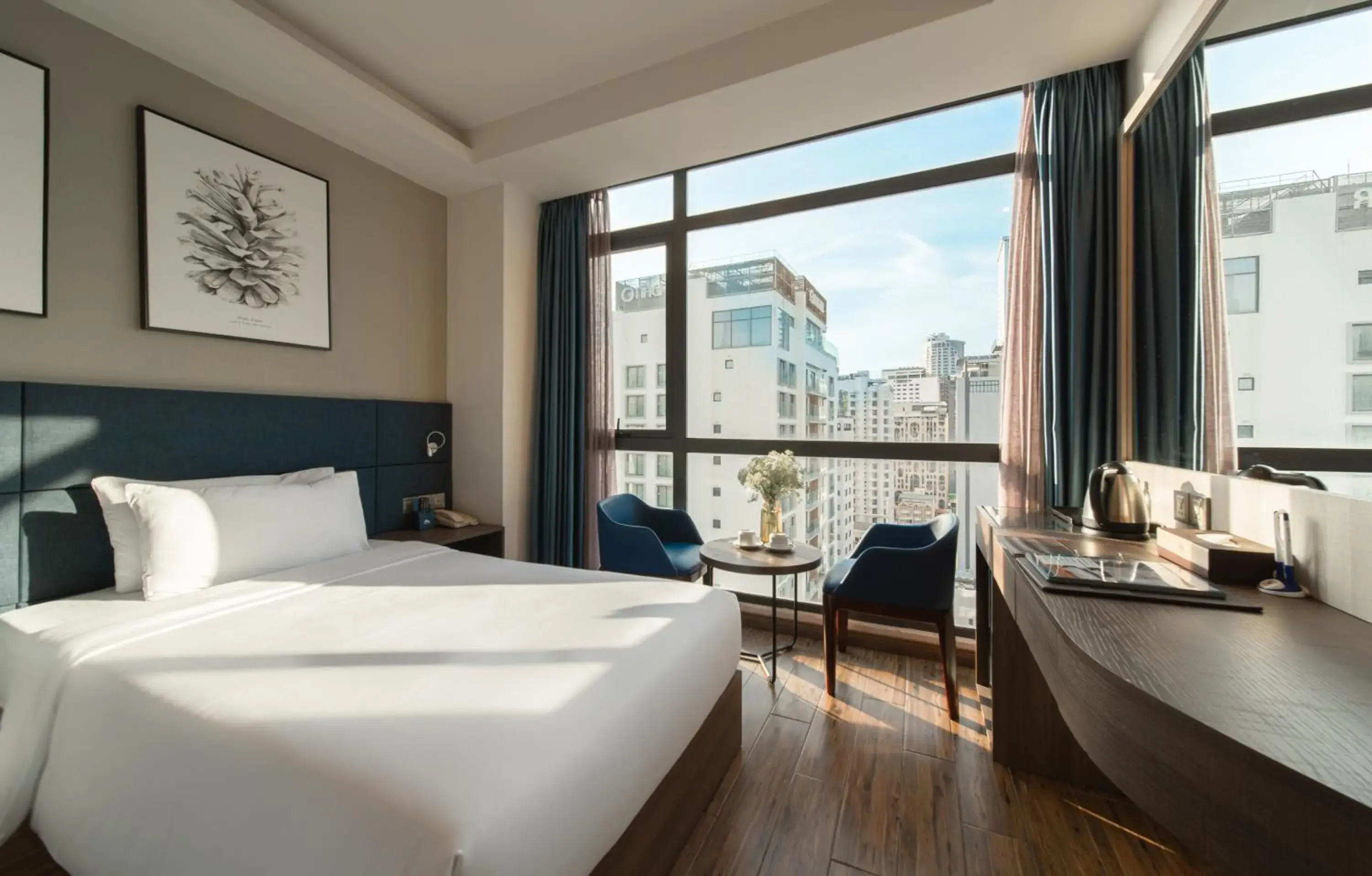 Superior Double City View - single occupancy in Aaron Hotel Superior Double City View - single occupancy in Aaron Hotel