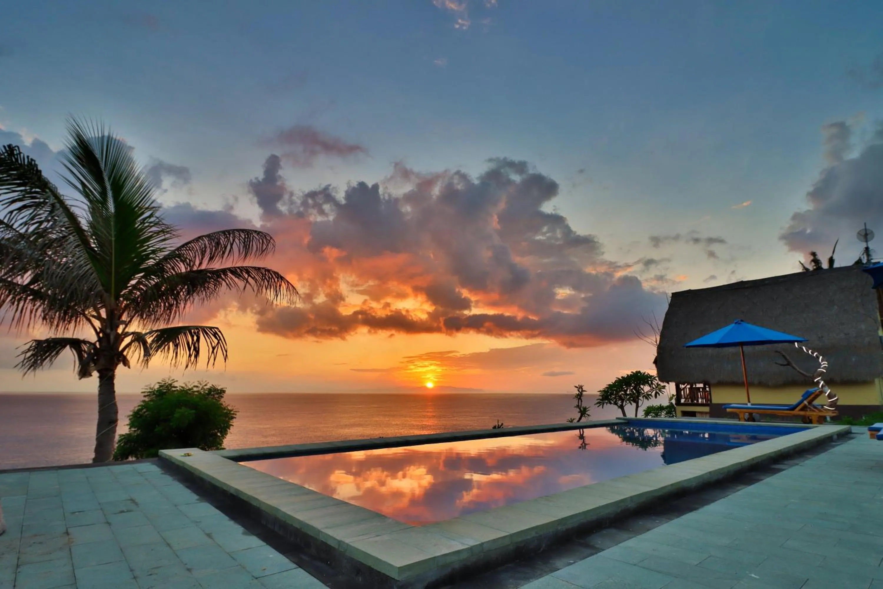 Swimming pool in Song Cang Bungalow