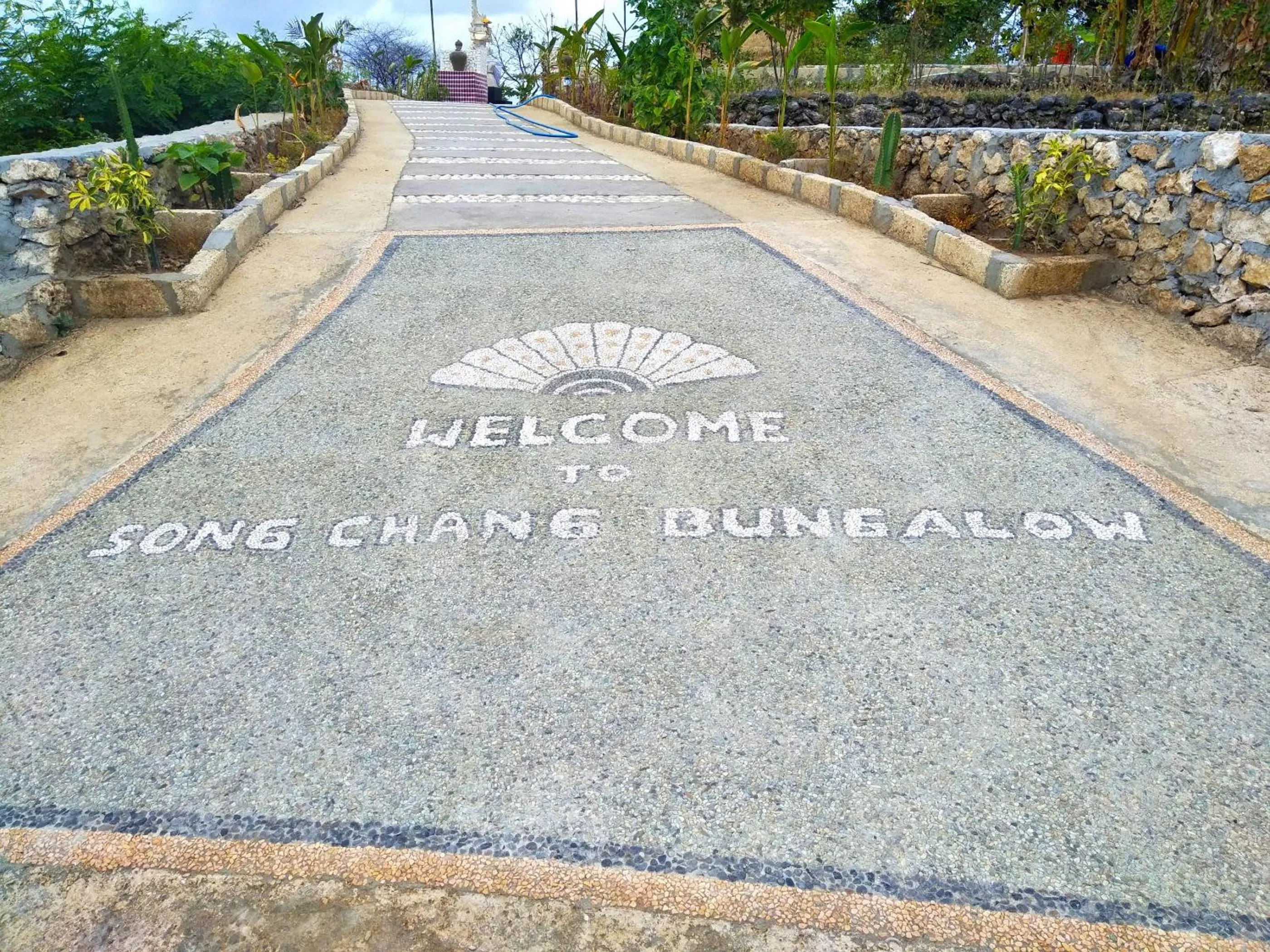 Facade/entrance in Song Cang Bungalow