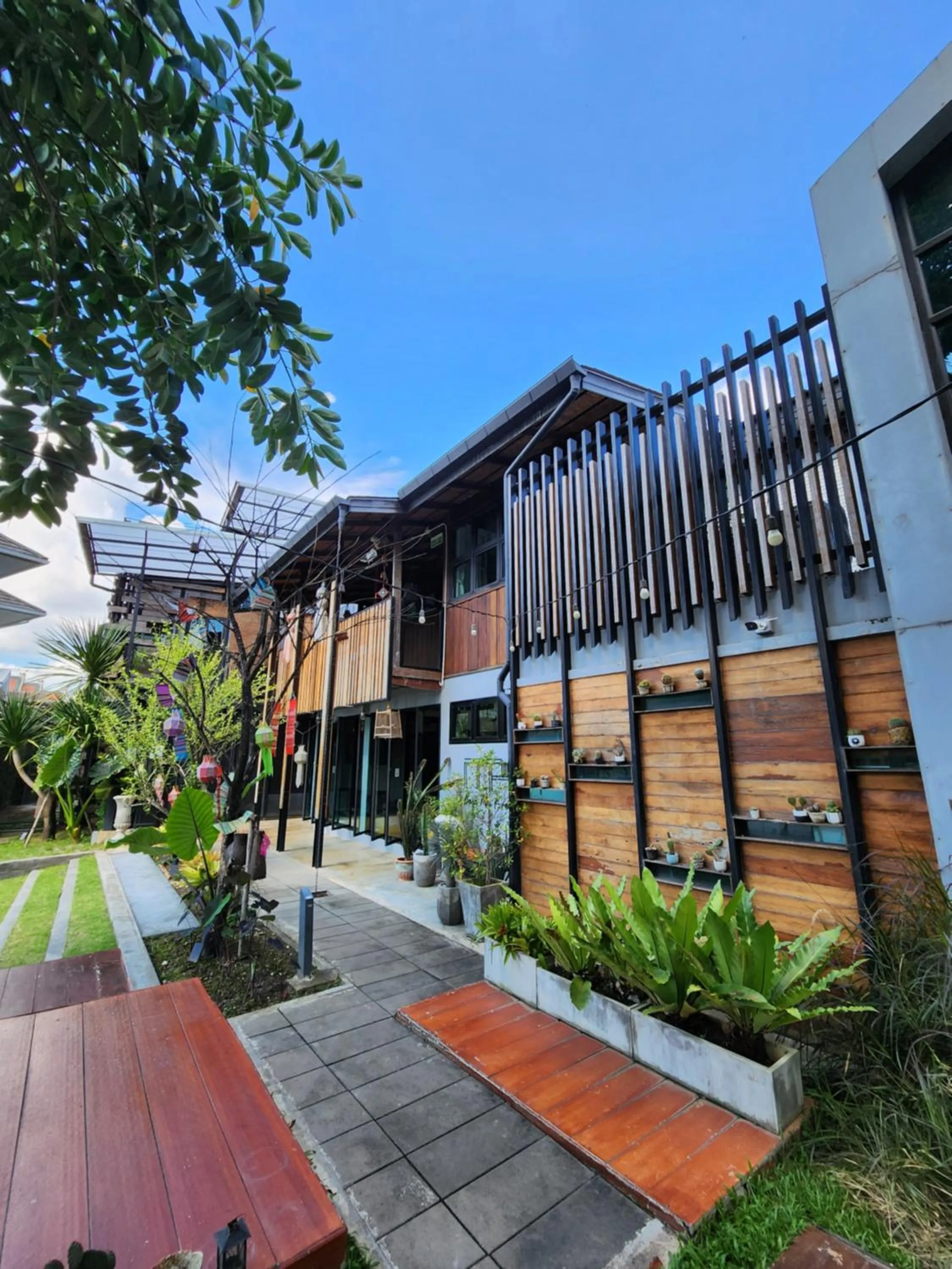 Property building in Baan Mai Kradan Hostel Chiang Rai