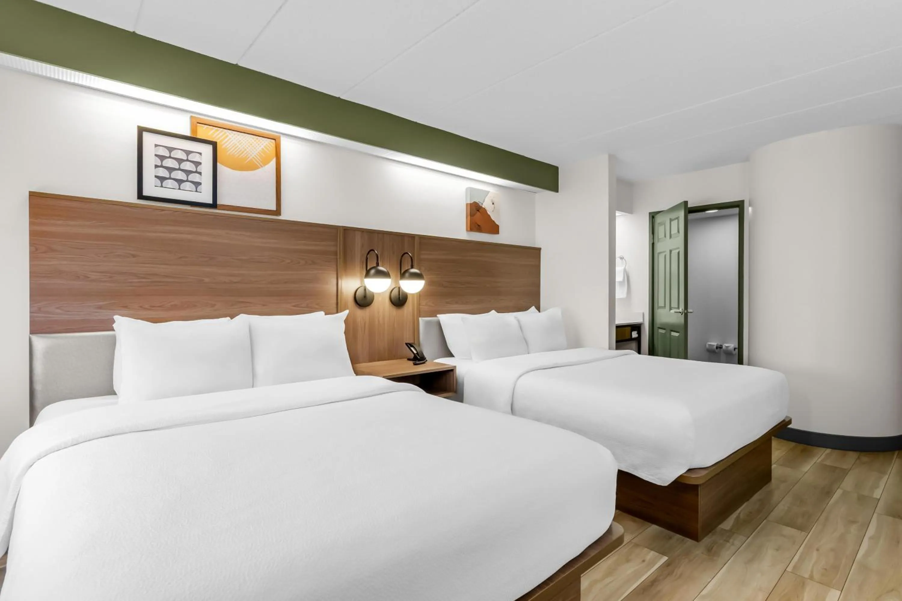 Bed in Spark by Hilton Lynchburg