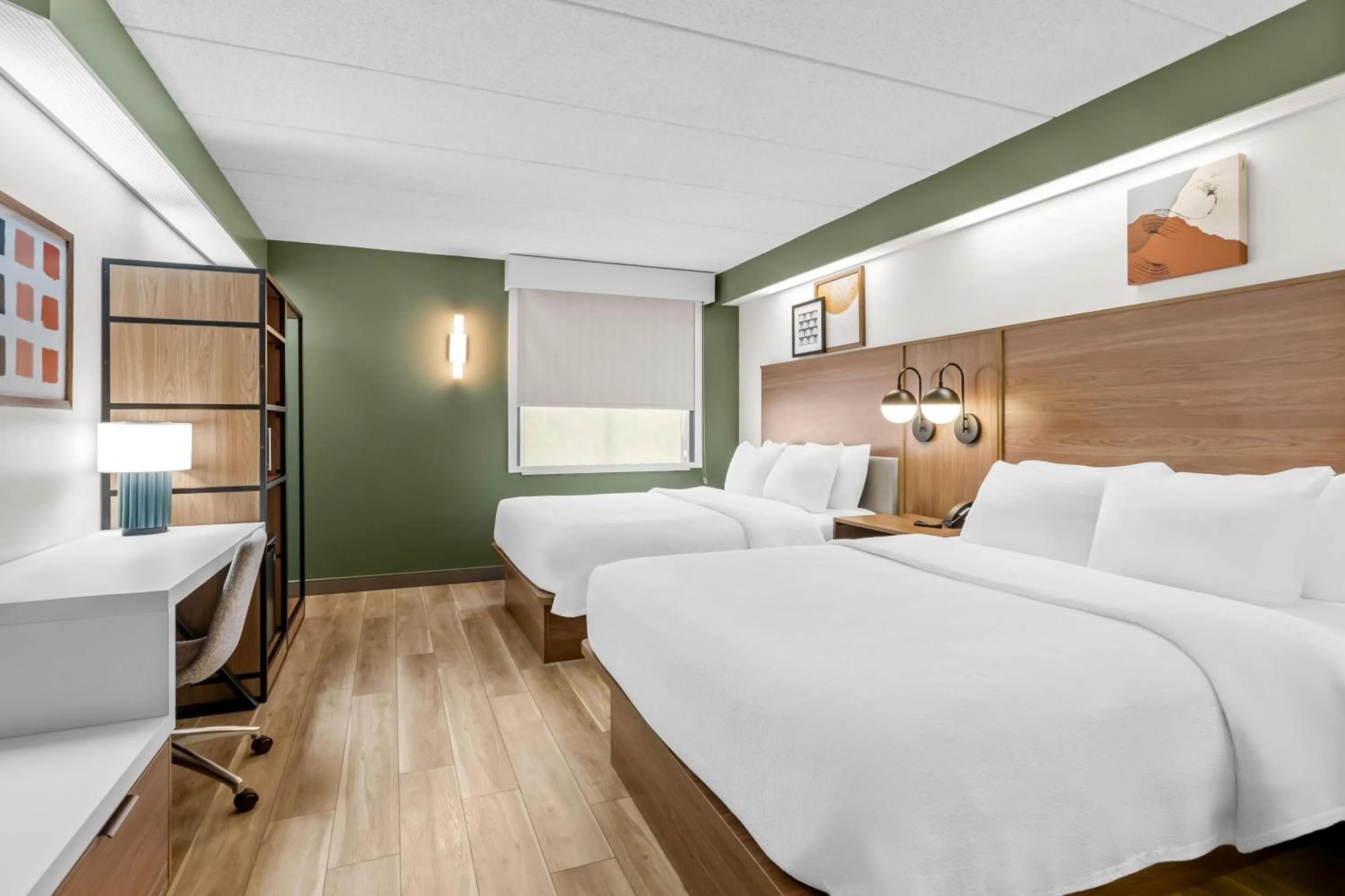 Bed in Spark by Hilton Lynchburg