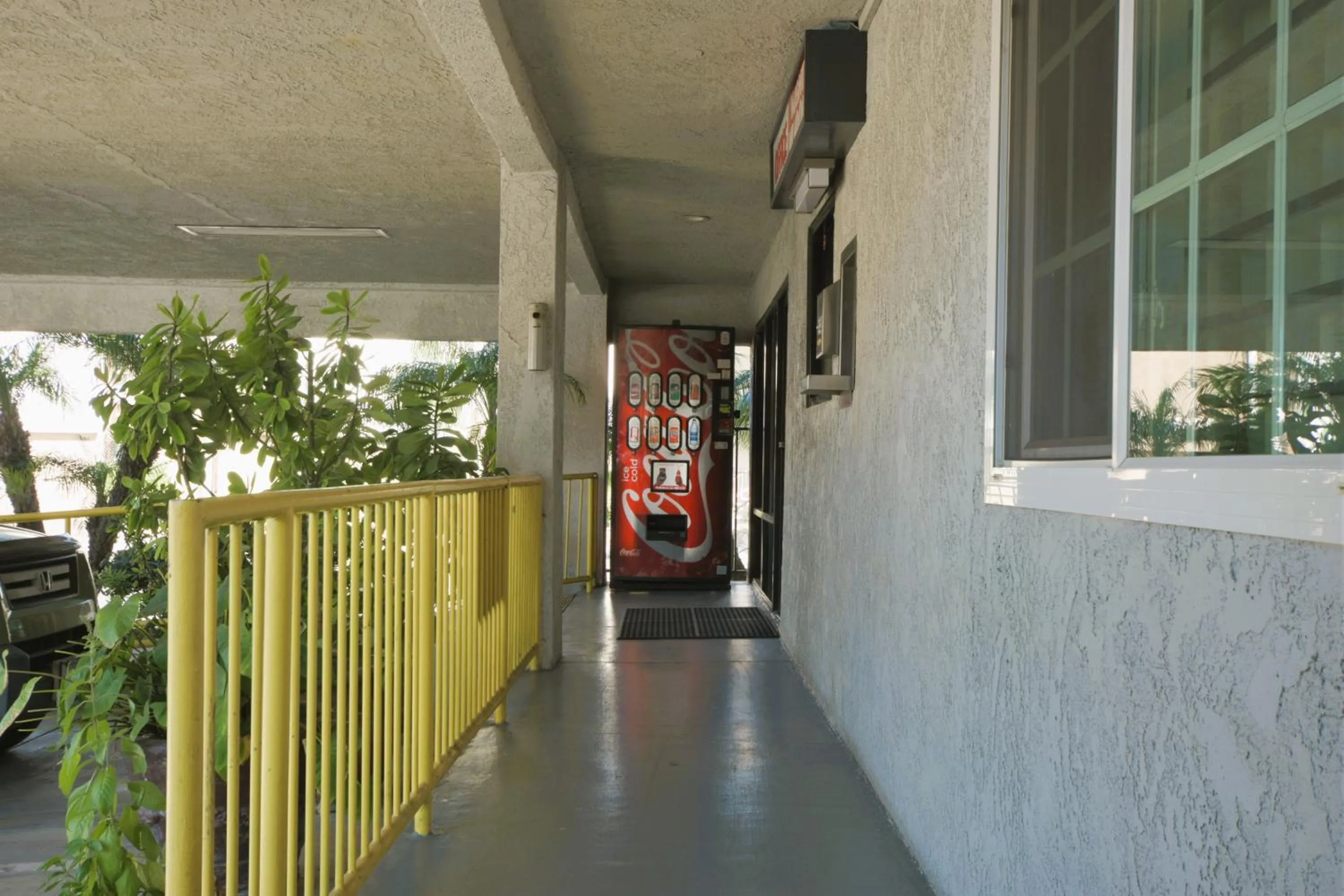 Lobby or reception in Welcome Inn Corona