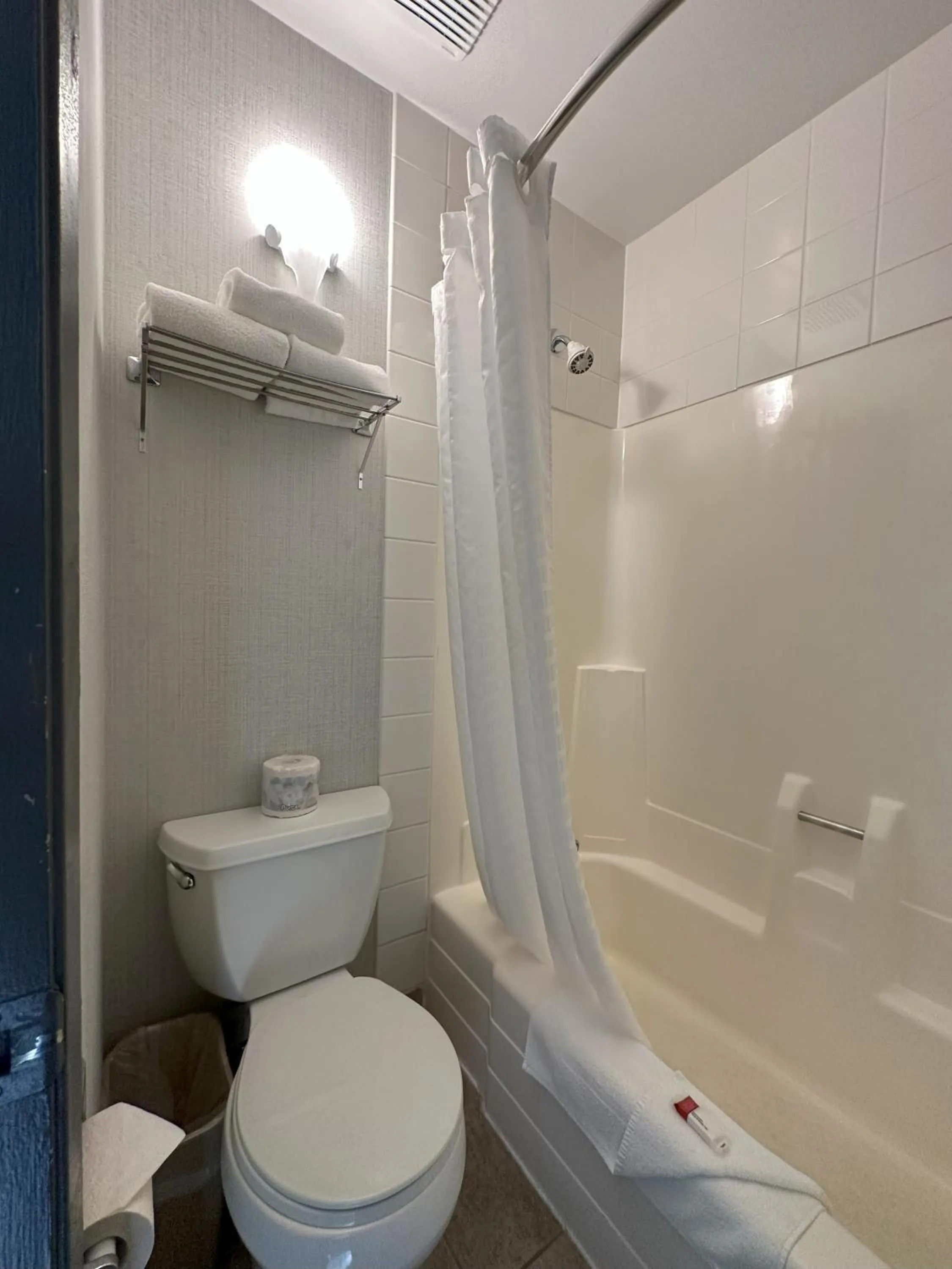 Bathroom in Super 8 by Wyndham Lethbridge