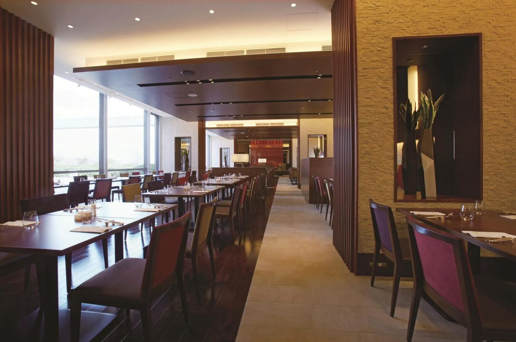 Restaurant/places to eat in GRAND NIKKO AWAJI